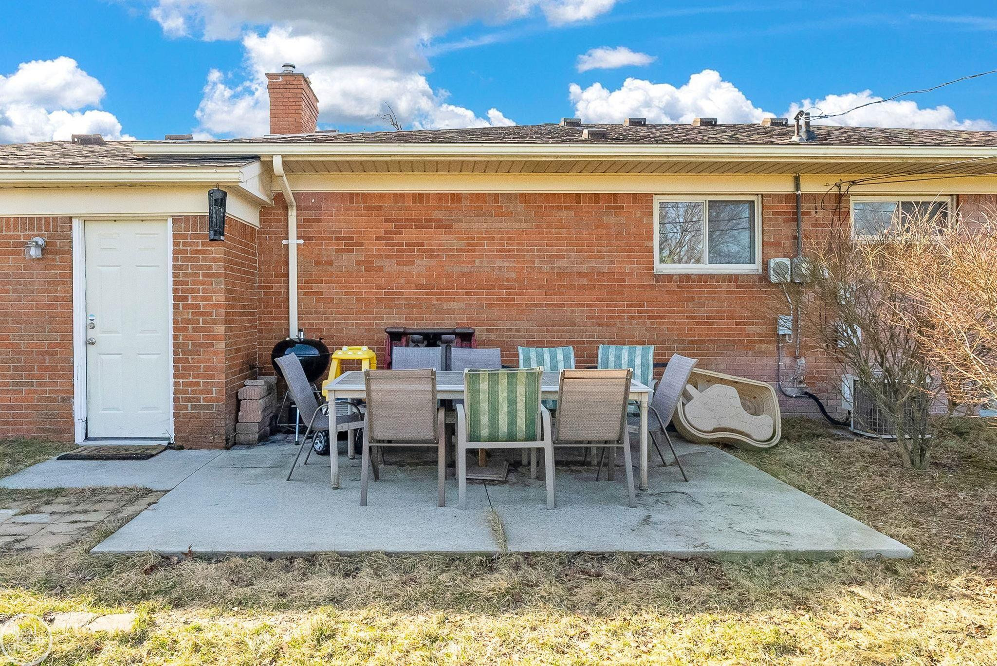 8133 Southfield Drive, Shelby Twp, MI 48316 — Photo 10