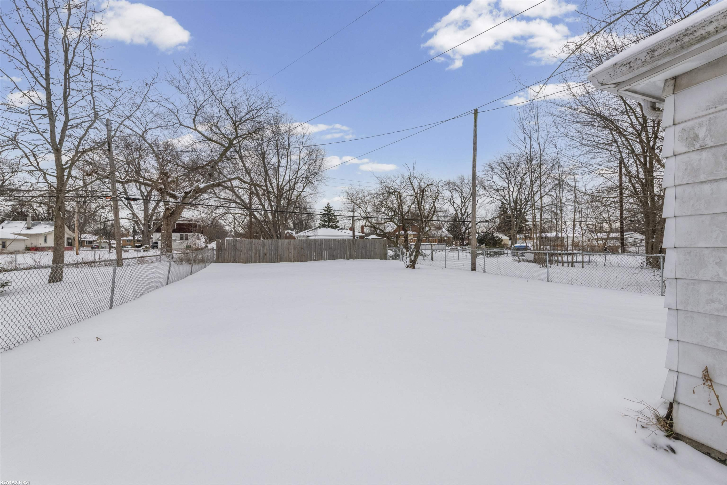 22844 Oakwood Avenue, Eastpointe, MI 48021 — Photo 19