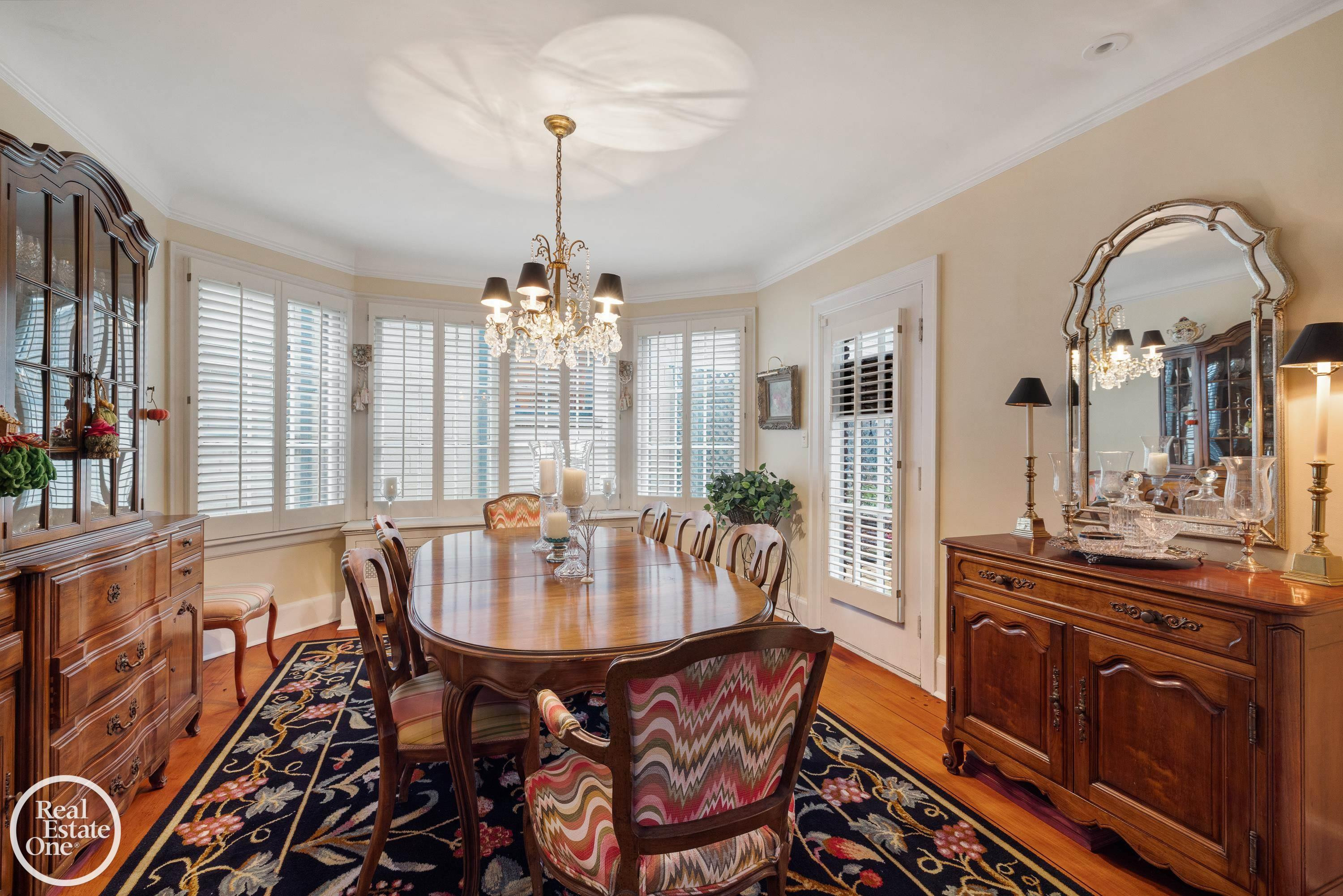 467 University Place, Grosse Pointe, MI 48230 — Photo 15