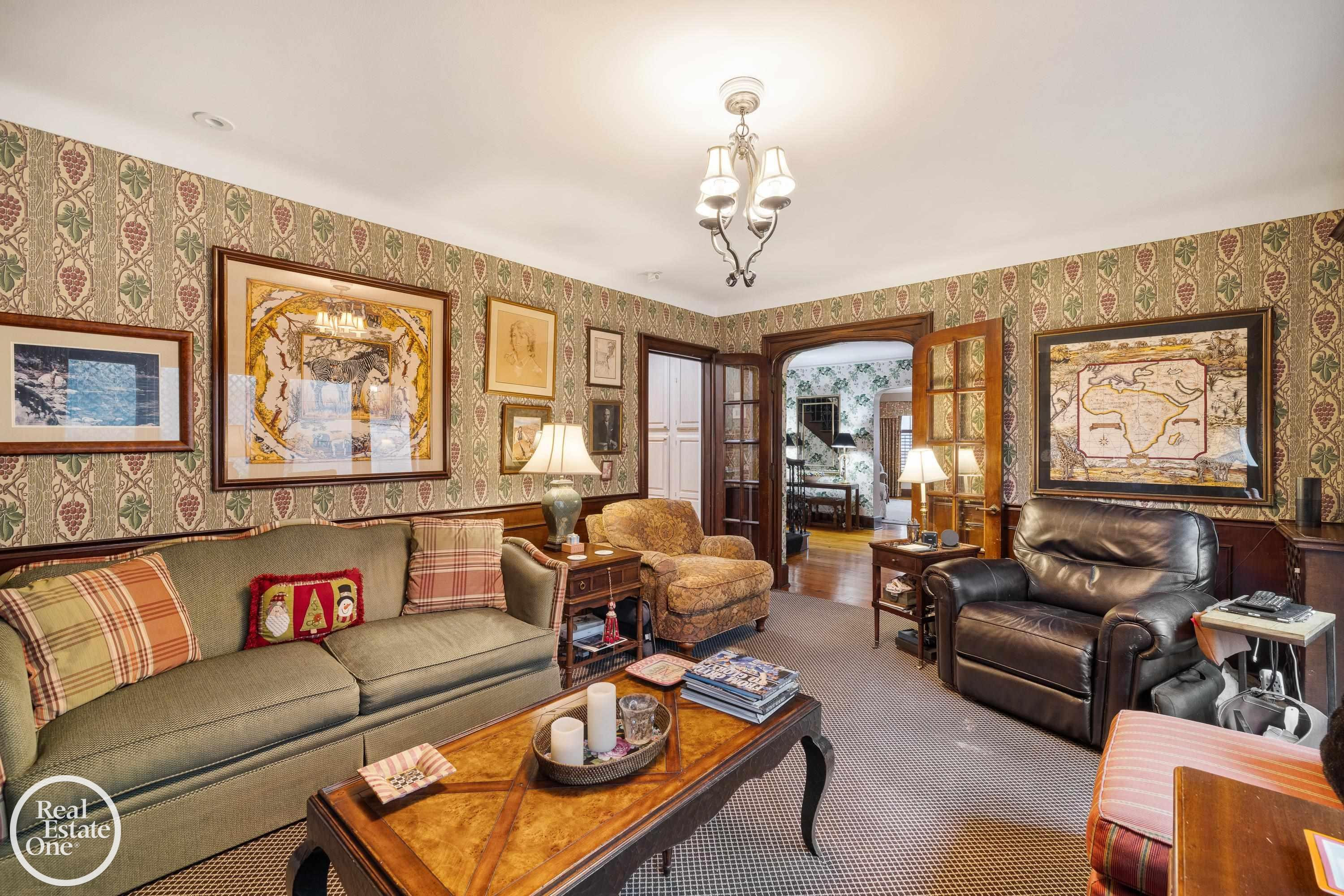 467 University Place, Grosse Pointe, MI 48230 — Photo 22