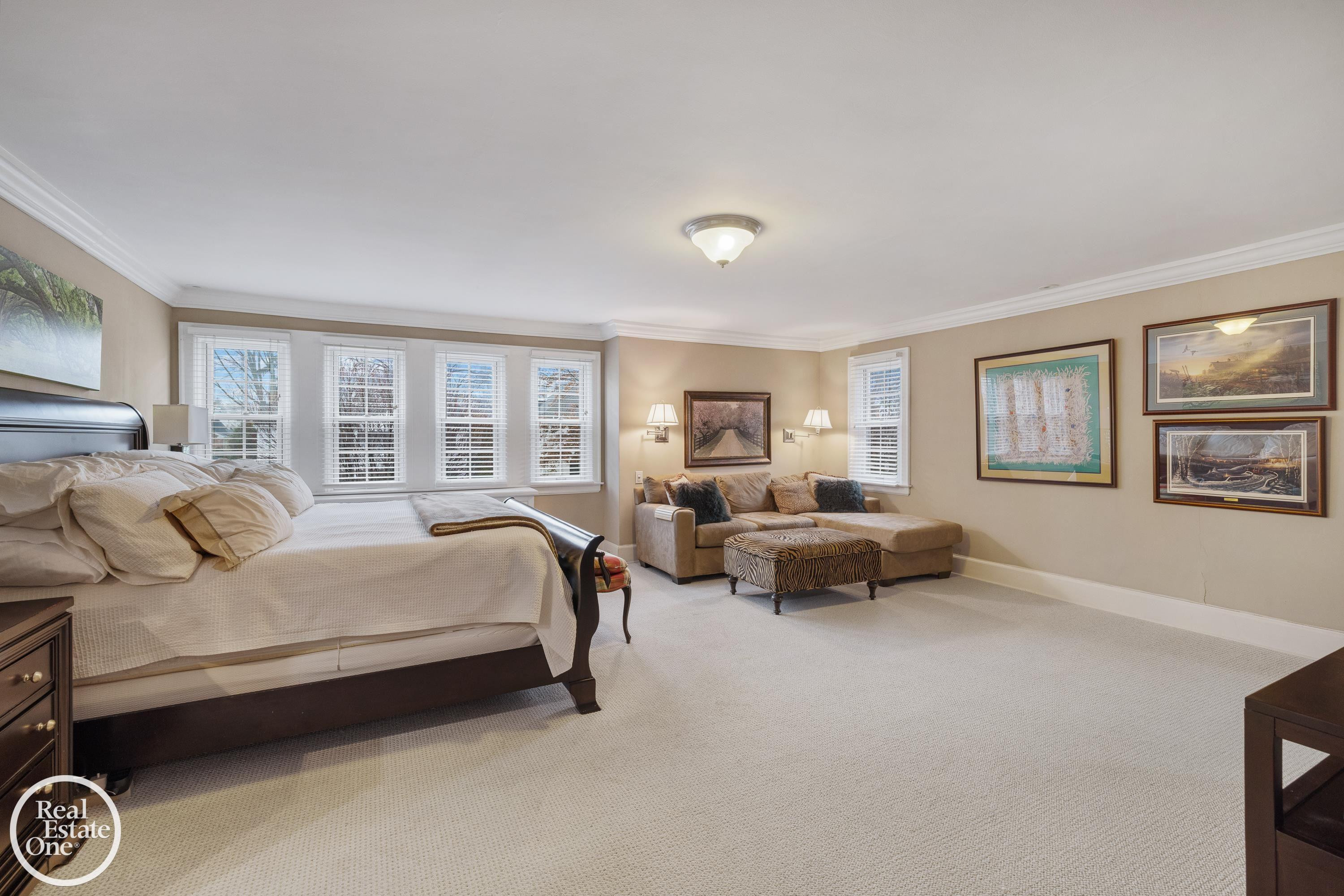 467 University Place, Grosse Pointe, MI 48230 — Photo 34