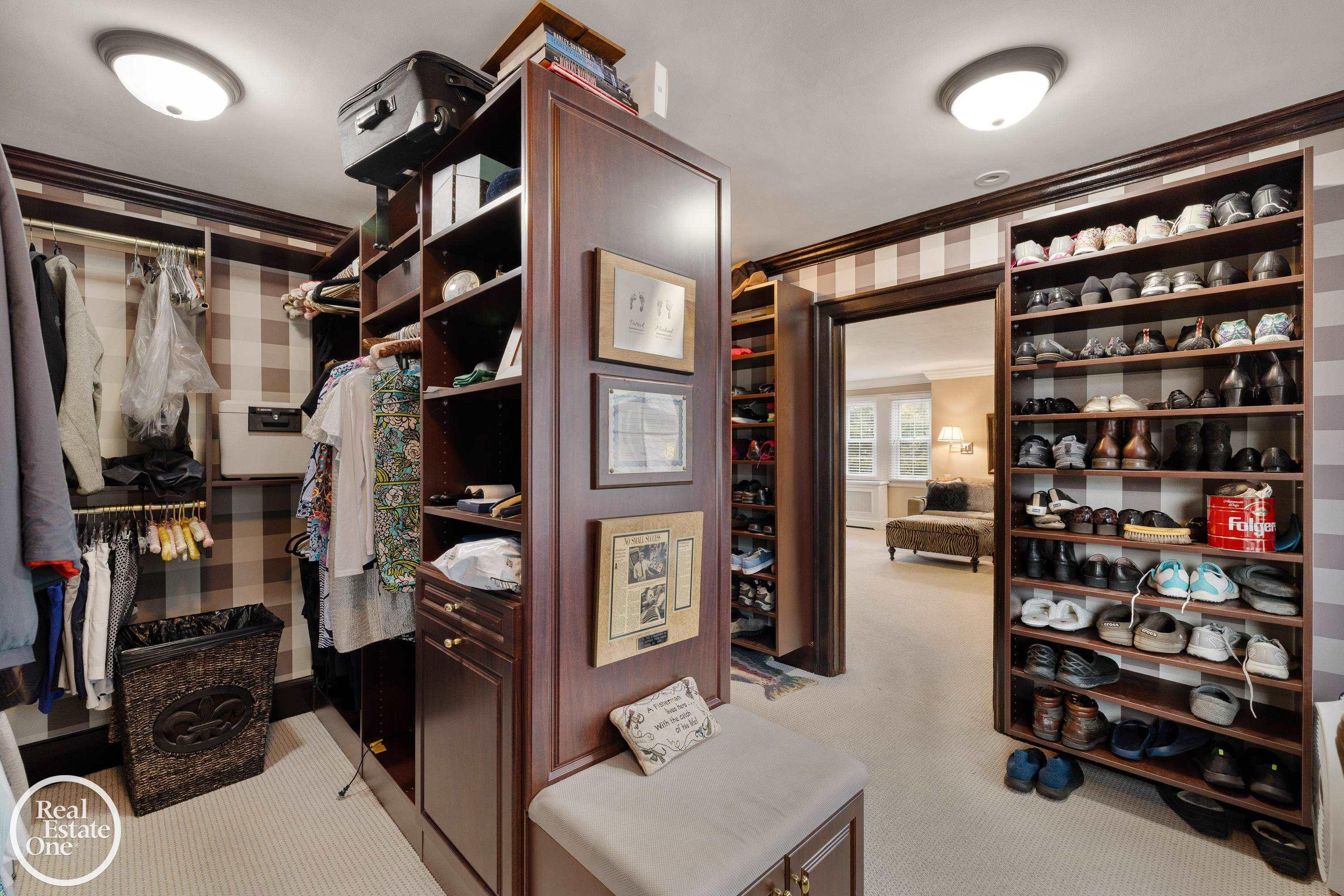 467 University Place, Grosse Pointe, MI 48230 — Photo 39