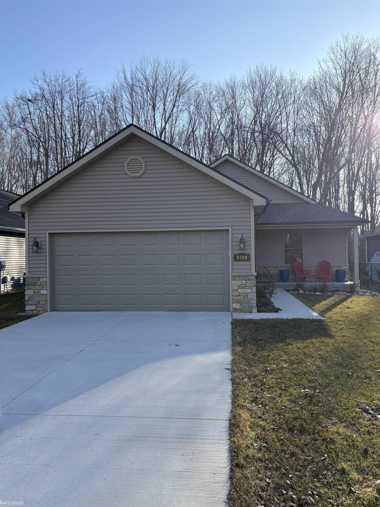 9309 Oakdale Street, Algonac, MI 48001 — Photo 2