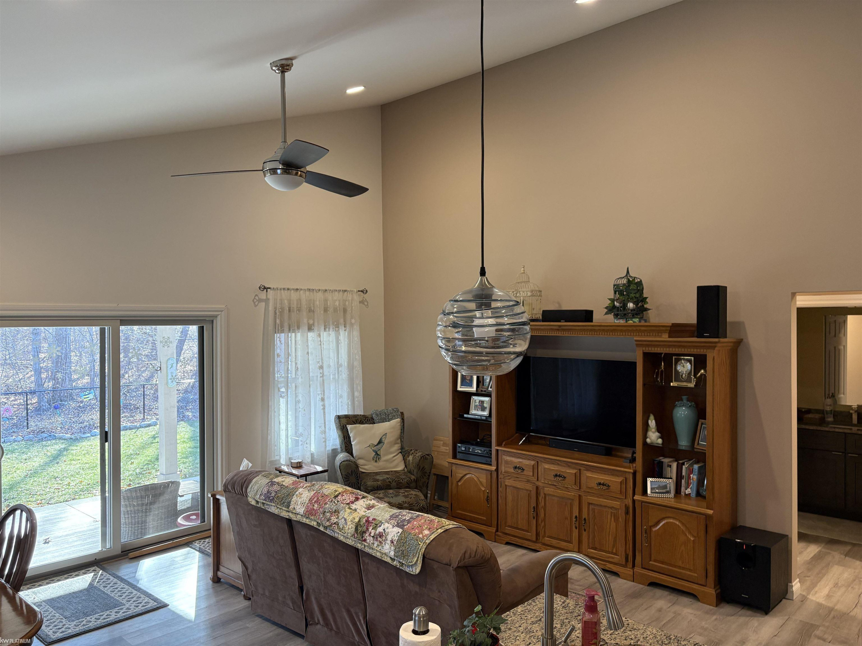 9309 Oakdale Street, Algonac, MI 48001 — Photo 12