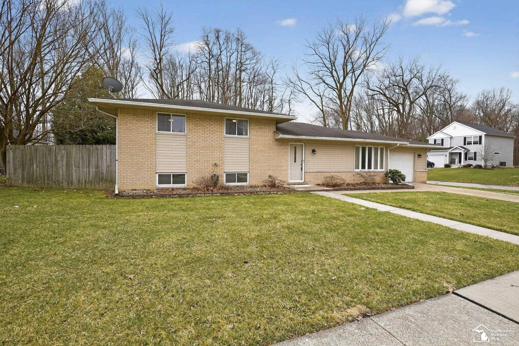 3739 Ridgedale Lane, Lambertville, MI 48144 — Photo 3