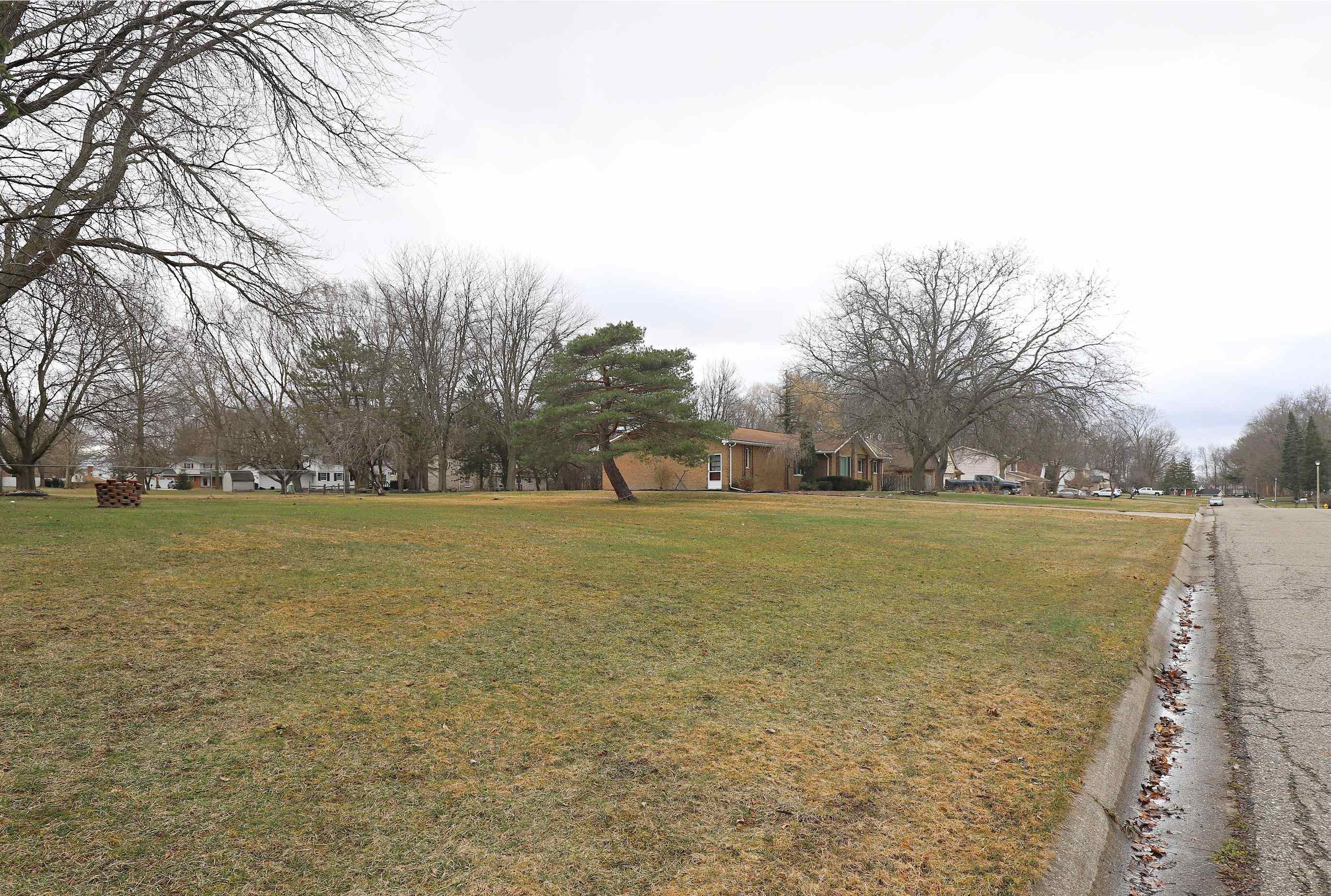 Cimarron Trail, Flint, MI 48532 — Photo 2
