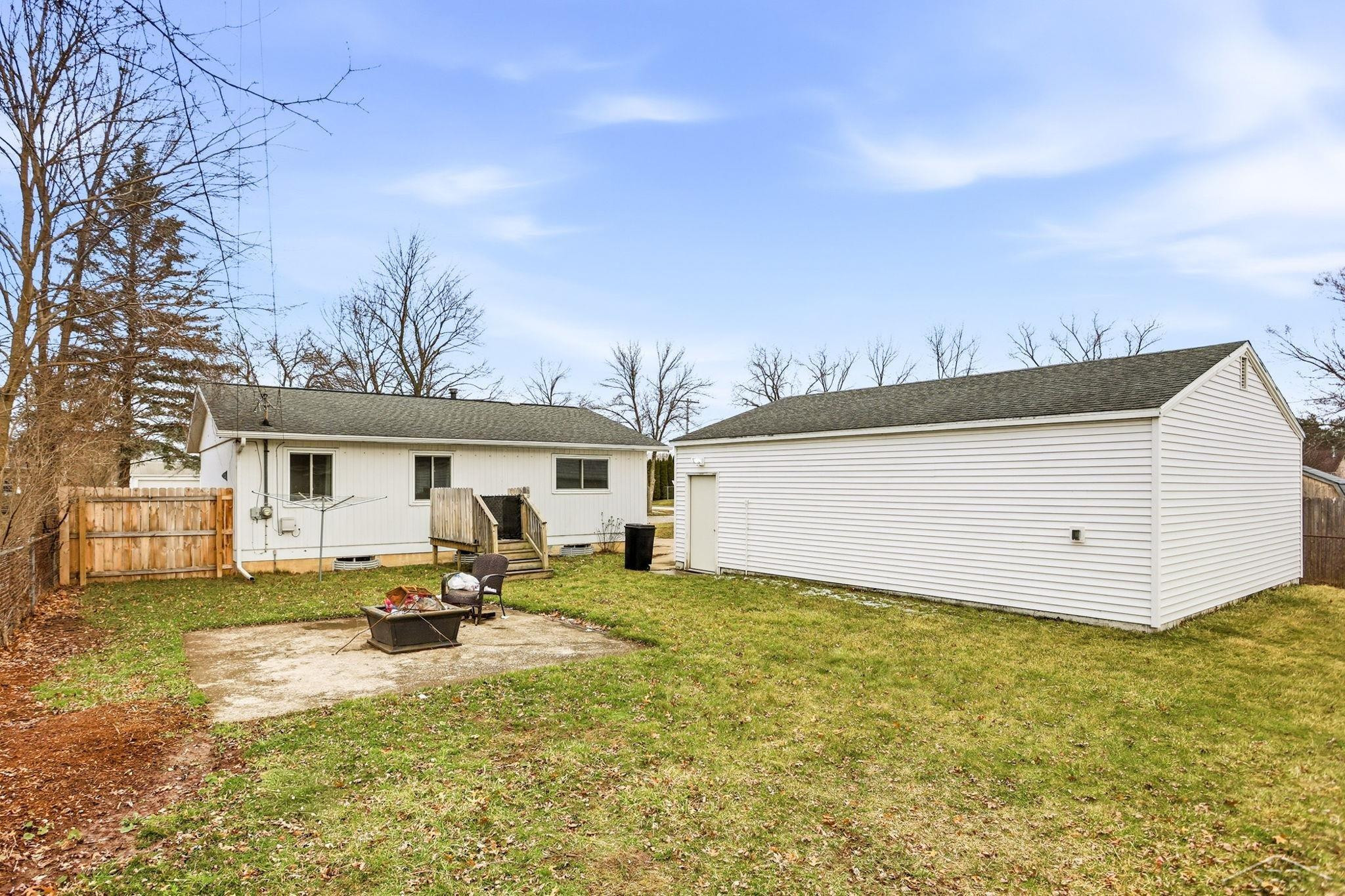 4518 Hancock Drive, Midland, MI 48462 — Photo 22