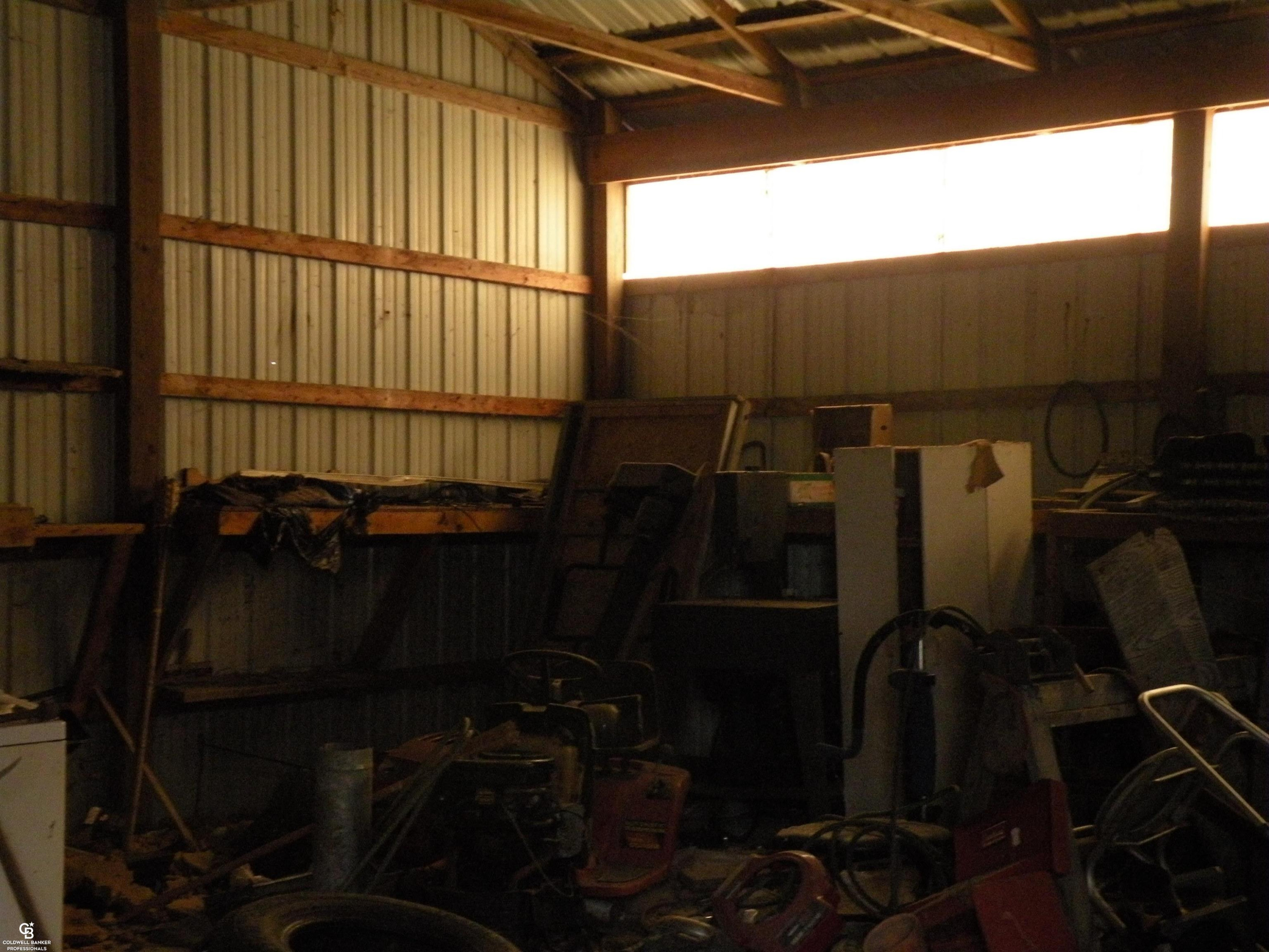 7627 Emmett Road, Yale, MI 48097 — Photo 5