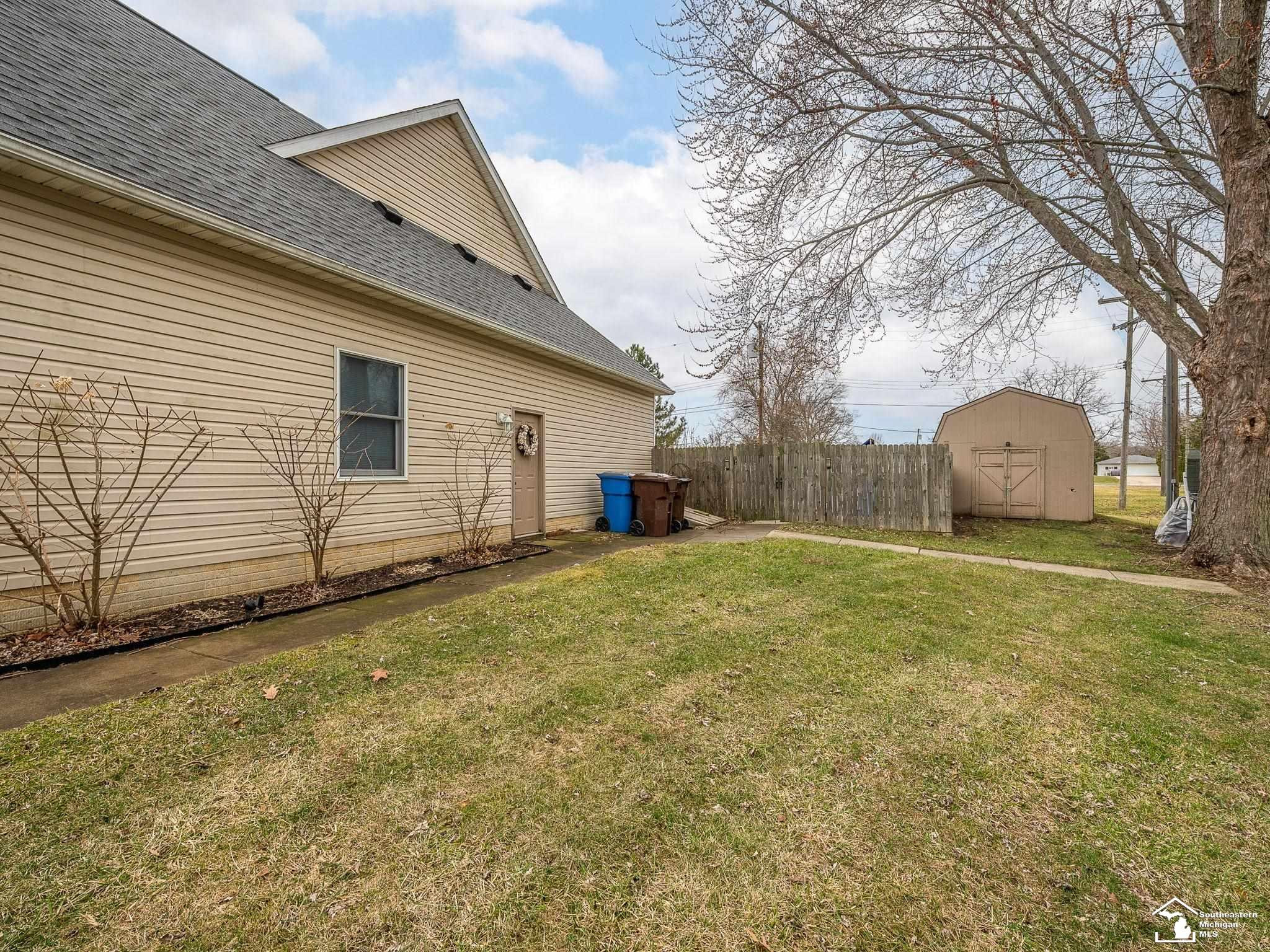 7611 Michelle Street, Monroe, MI 48162 — Photo 32