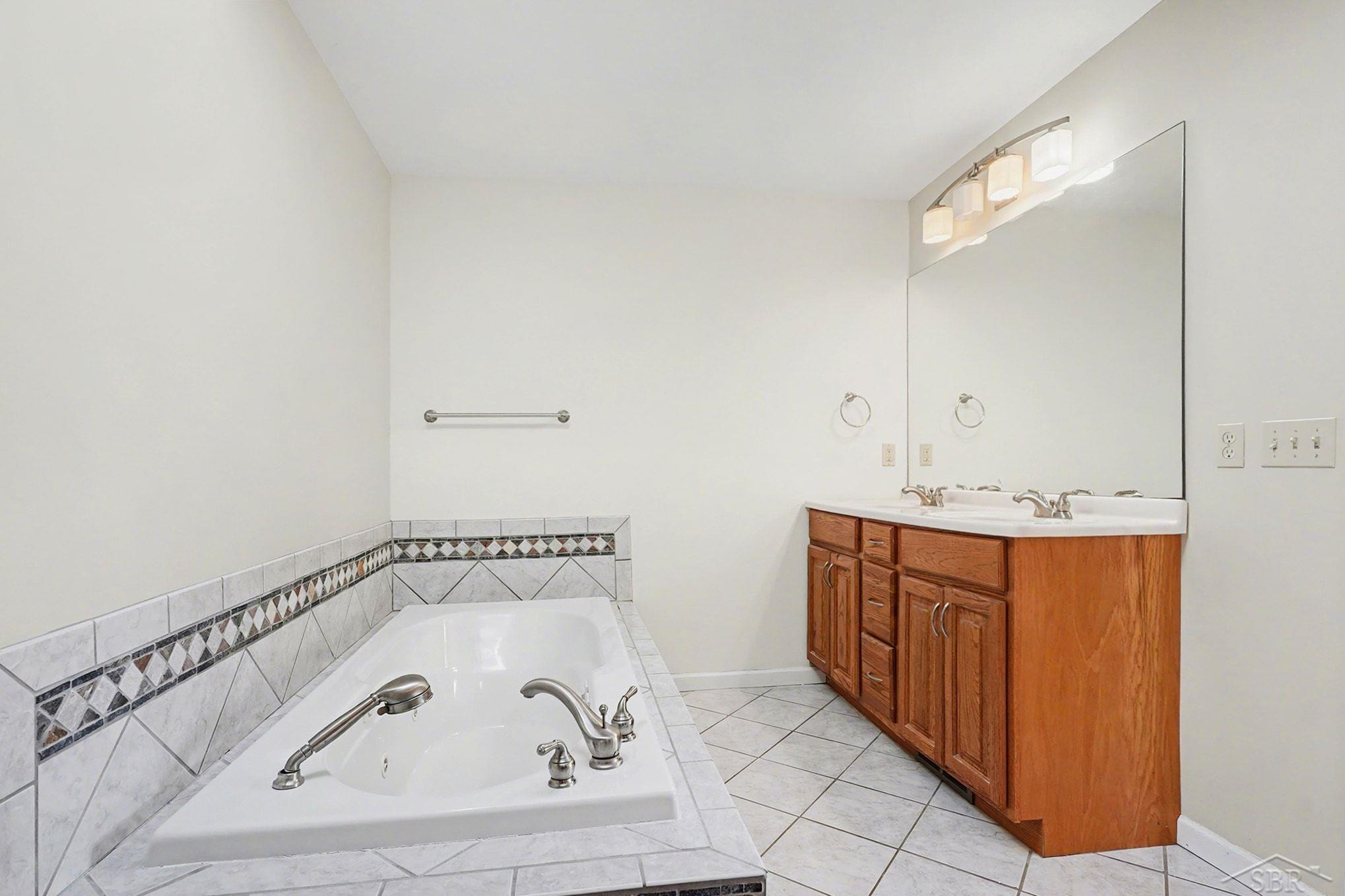 1401 Fromm Drive, Saginaw, MI 48638 — Photo 17