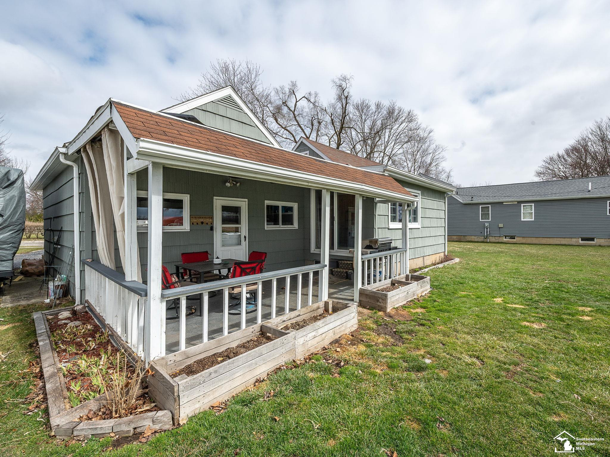 365 Sidney Street, Dundee, MI 48131 — Photo 33