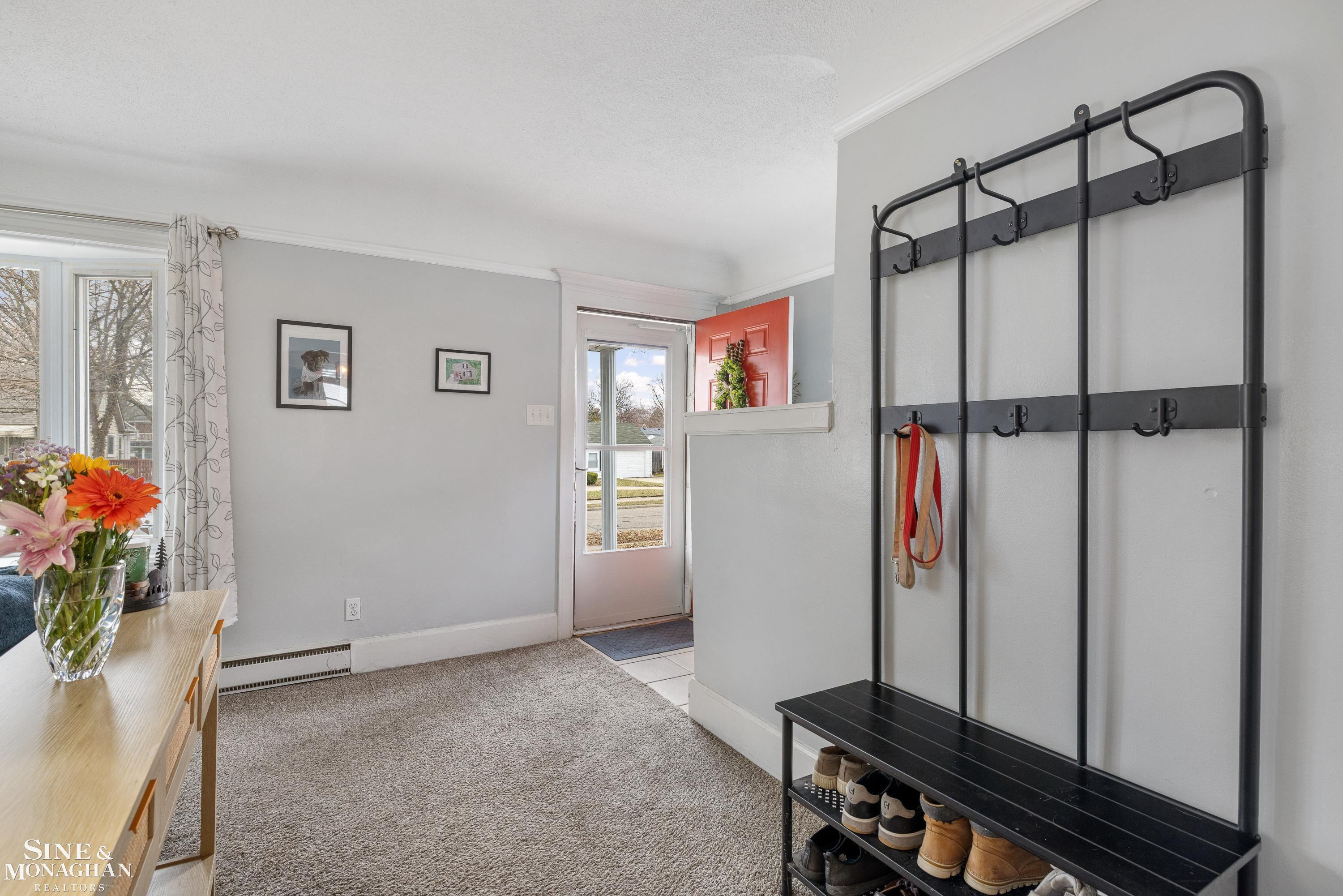 21910 Elizabeth Street, Saint Clair Shores, MI 48080 — Photo 4