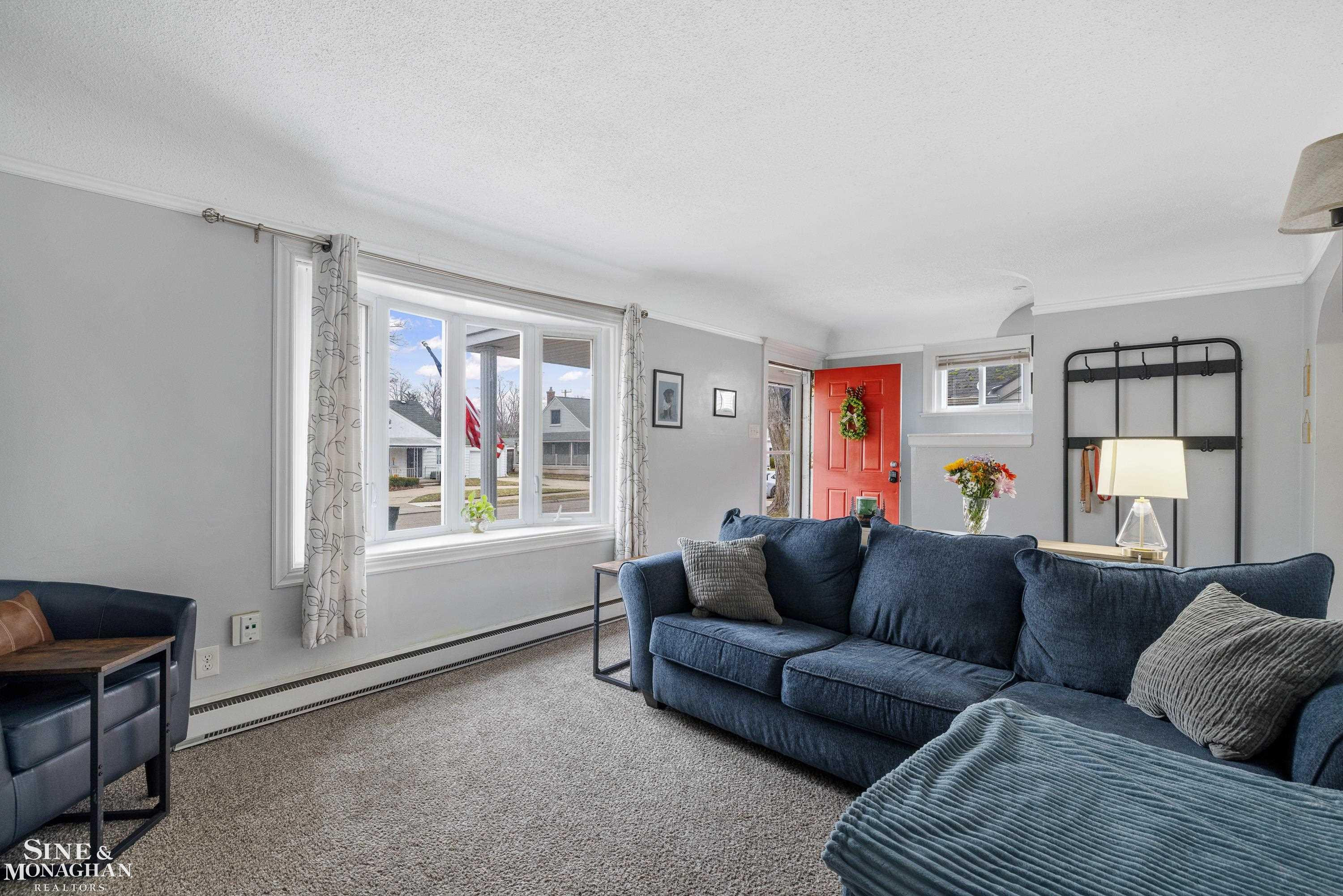 21910 Elizabeth Street, Saint Clair Shores, MI 48080 — Photo 7