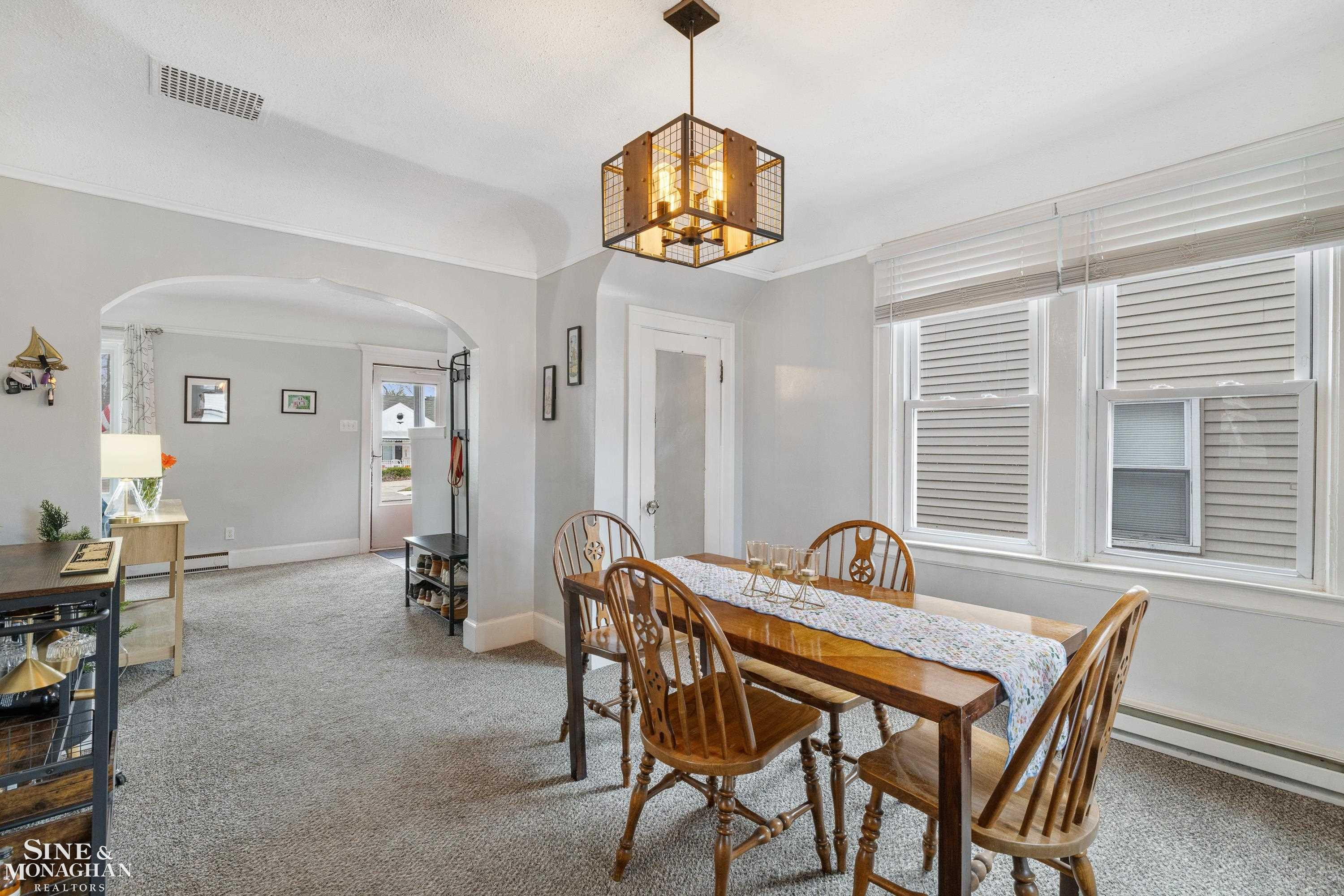 21910 Elizabeth Street, Saint Clair Shores, MI 48080 — Photo 9