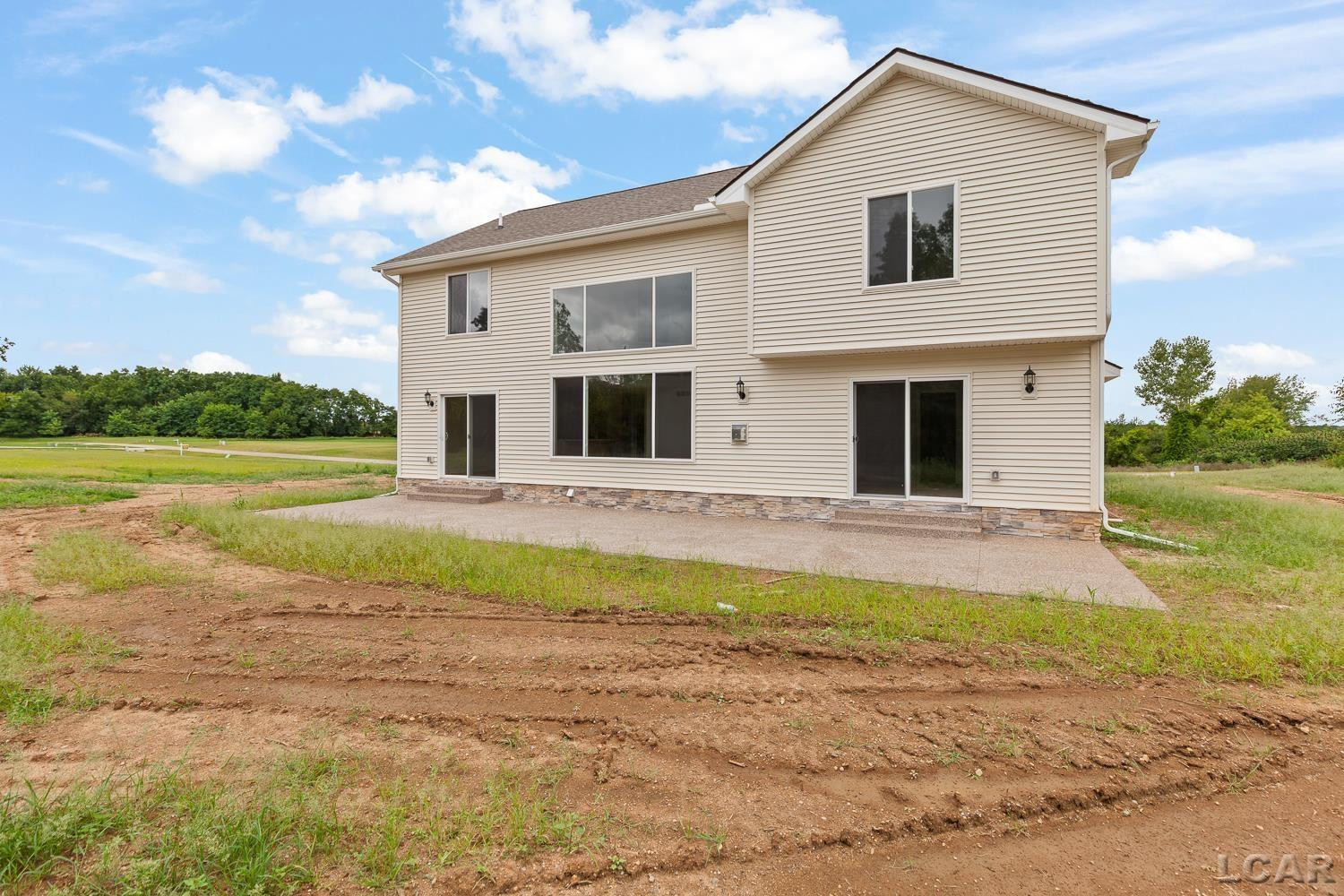 114 Bloomfield Boulevard, Brooklyn, MI 49230 — Photo 2