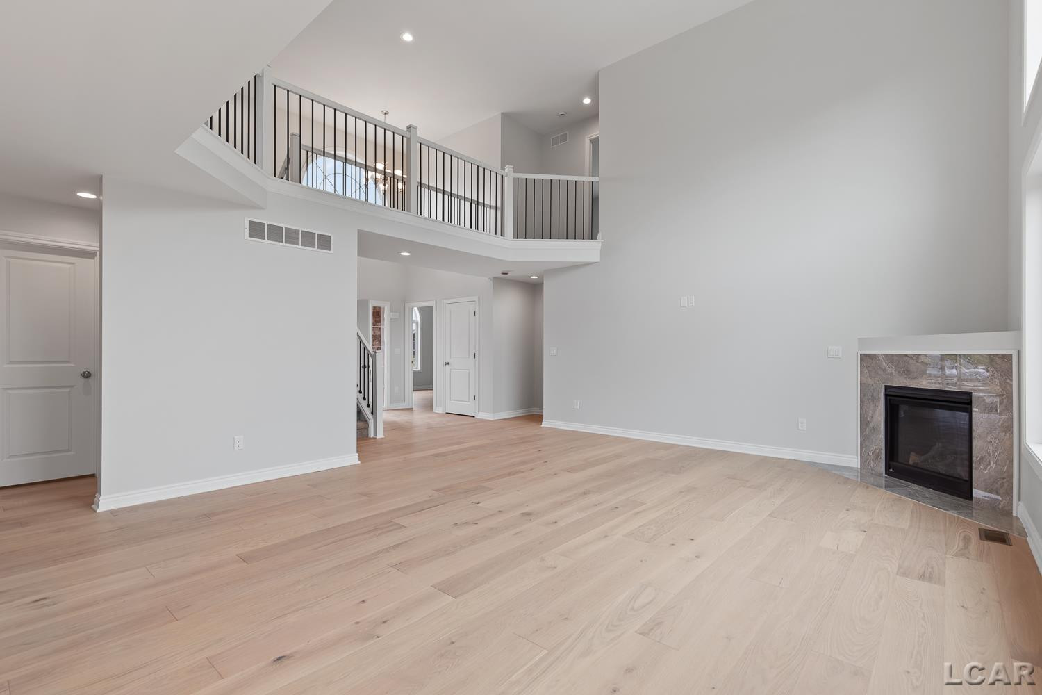 114 Bloomfield Boulevard, Brooklyn, MI 49230 — Photo 7