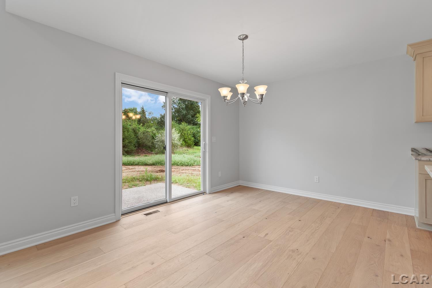 114 Bloomfield Boulevard, Brooklyn, MI 49230 — Photo 16