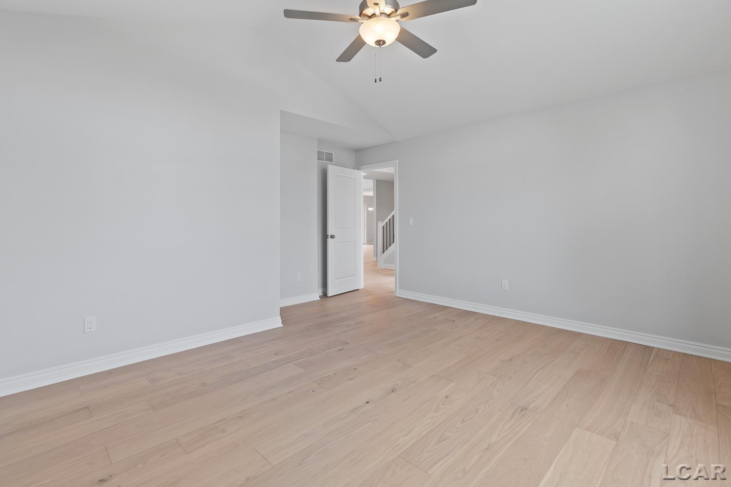114 Bloomfield Boulevard, Brooklyn, MI 49230 — Photo 18