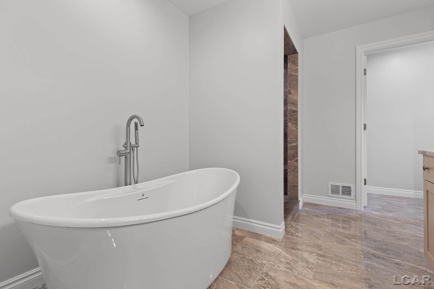114 Bloomfield Boulevard, Brooklyn, MI 49230 — Photo 24