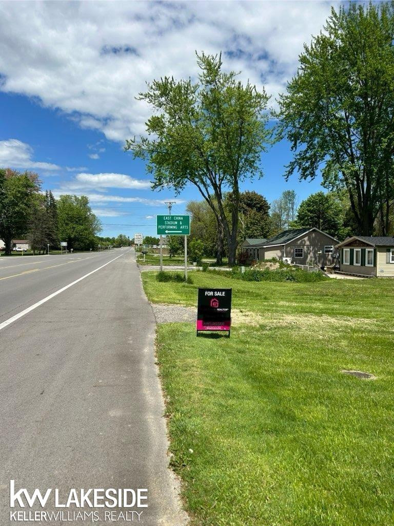 00 River Road, MI — Photo 4