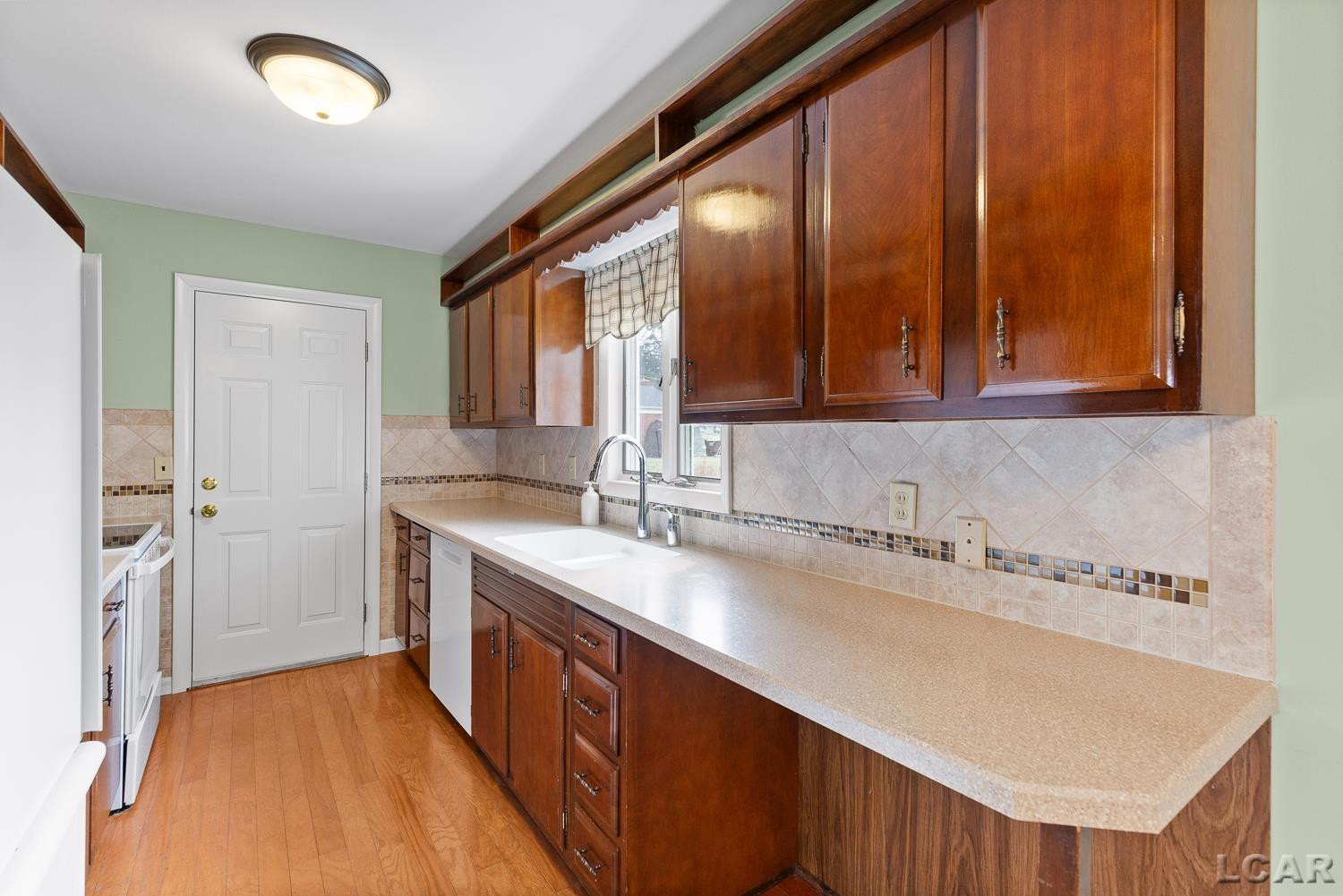 906 Willow Street, Tecumseh, MI 49286 — Photo 14