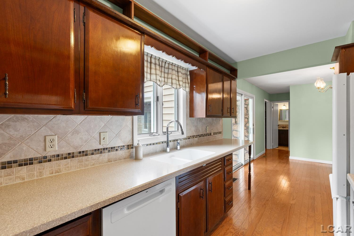 906 Willow Street, Tecumseh, MI 49286 — Photo 15