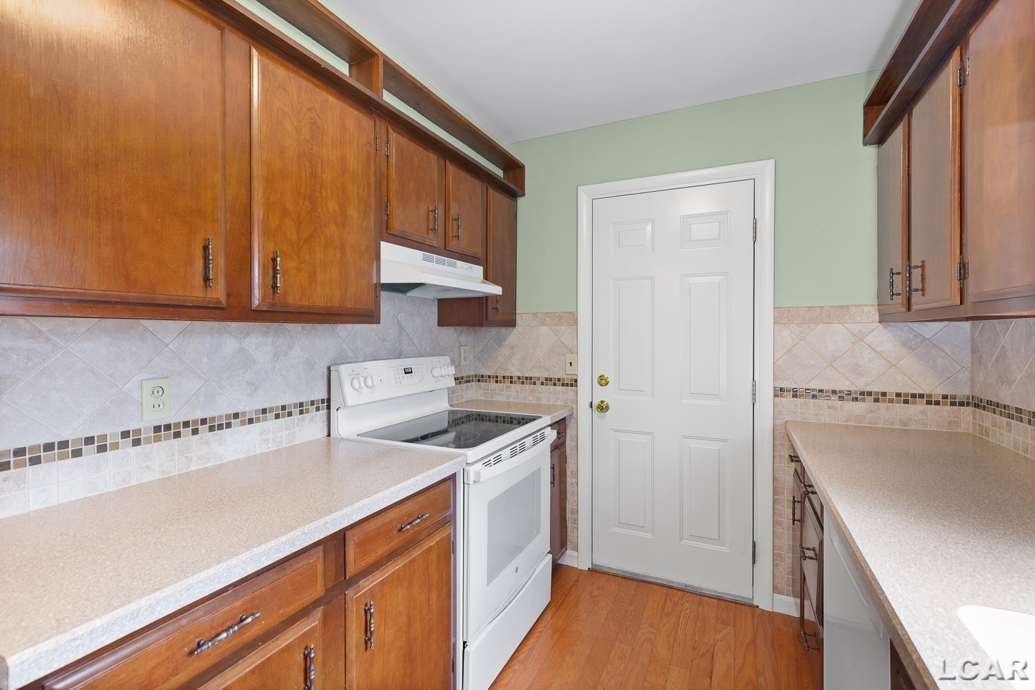 906 Willow Street, Tecumseh, MI 49286 — Photo 16