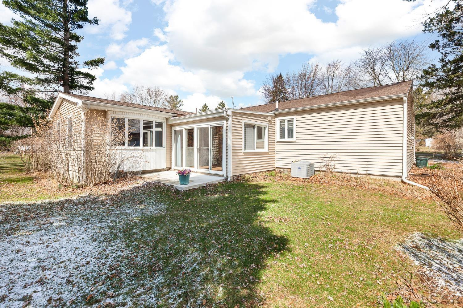 906 Willow Street, Tecumseh, MI 49286 — Photo 34