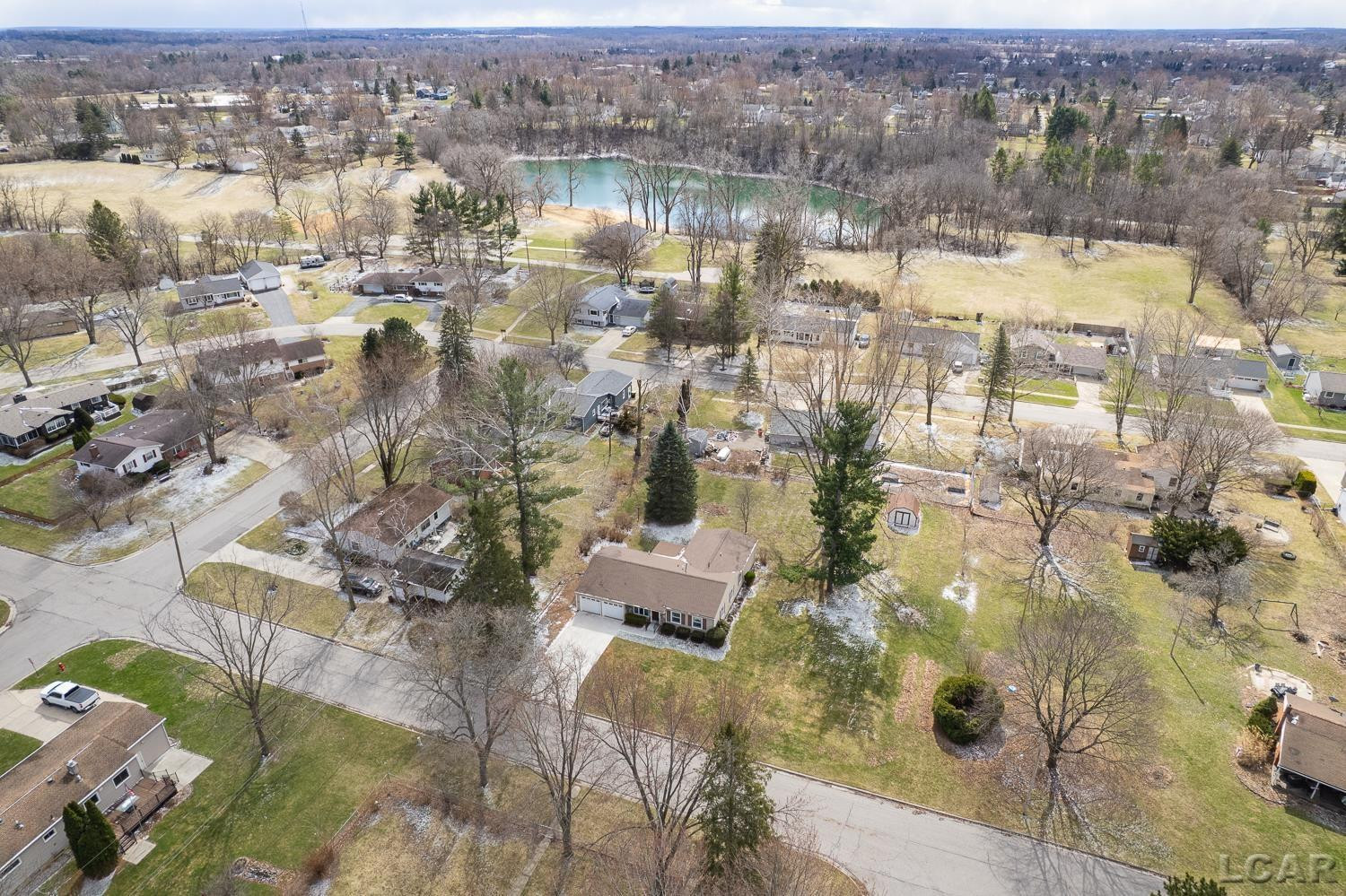 906 Willow Street, Tecumseh, MI 49286 — Photo 37