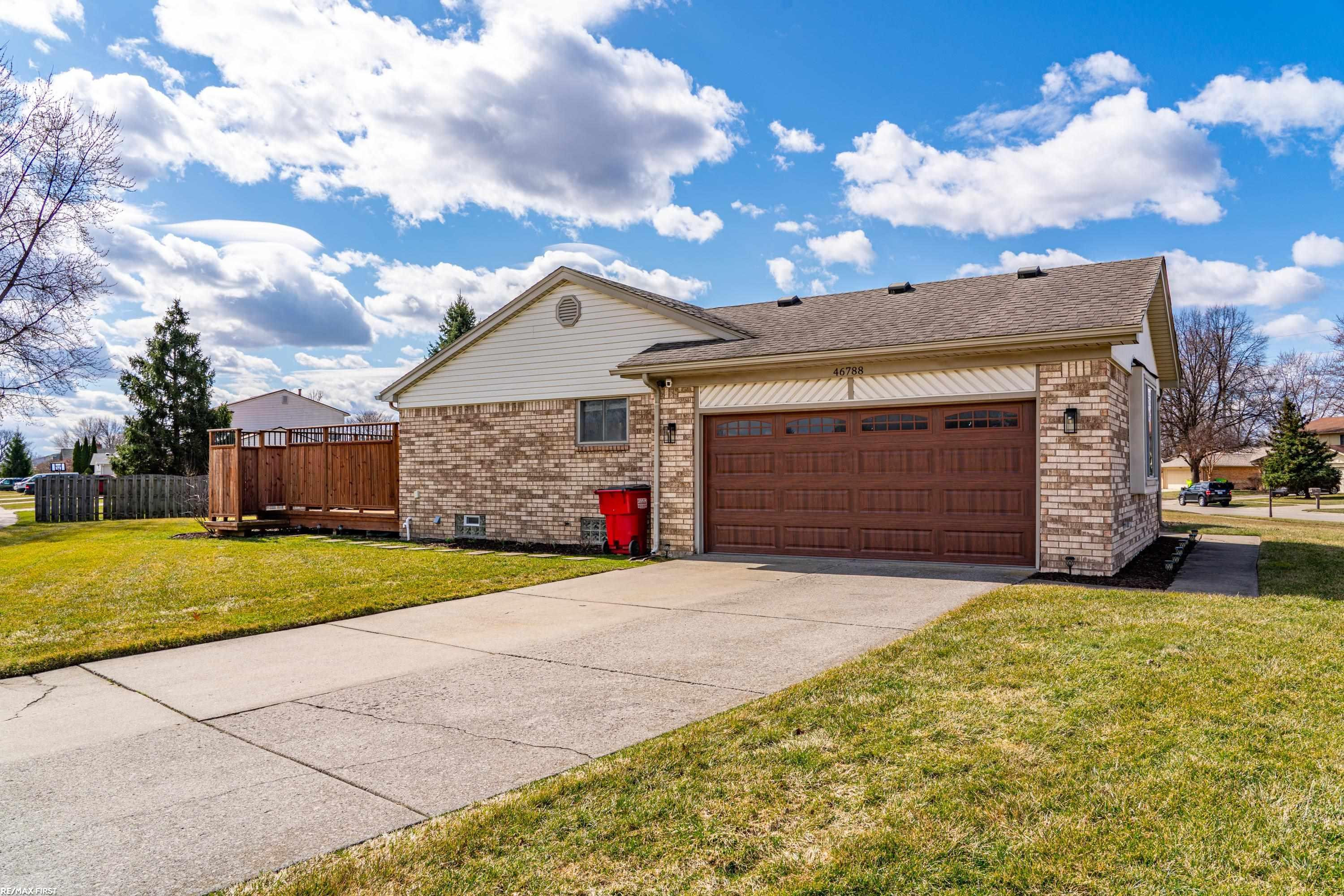 46788 Peach Grove Avenue, Macomb, MI 48044 — Photo 2