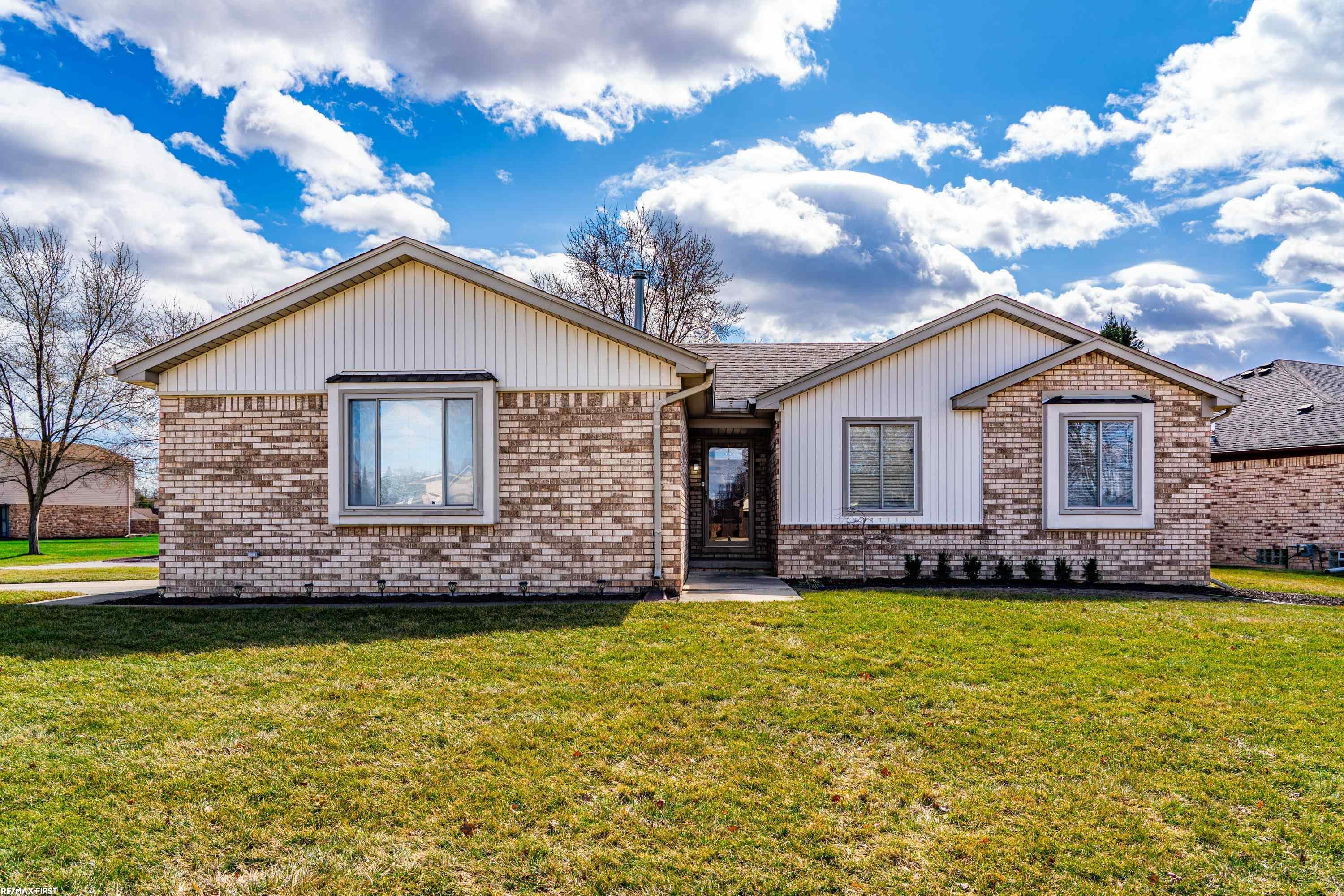 46788 Peach Grove Avenue, Macomb, MI 48044 — Photo 5