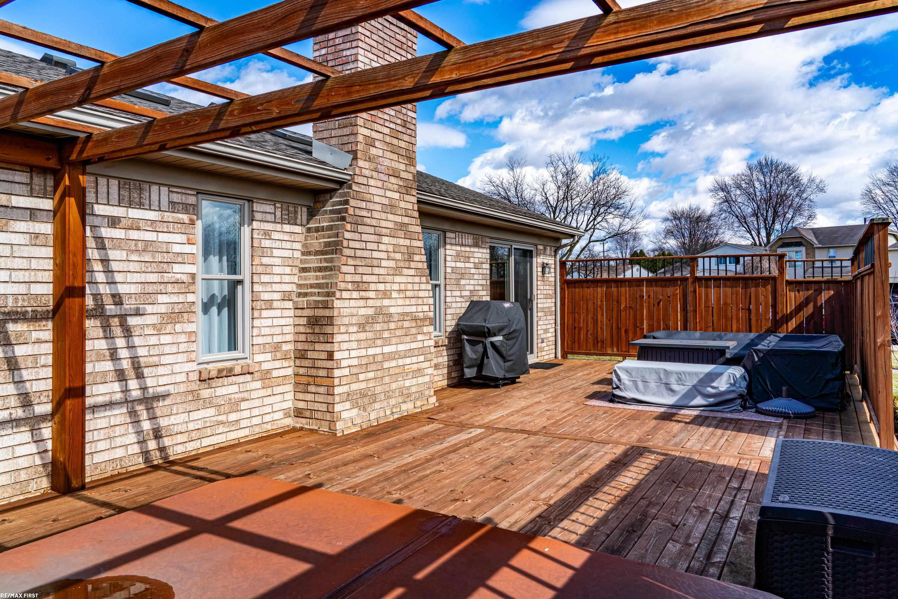 46788 Peach Grove Avenue, Macomb, MI 48044 — Photo 10