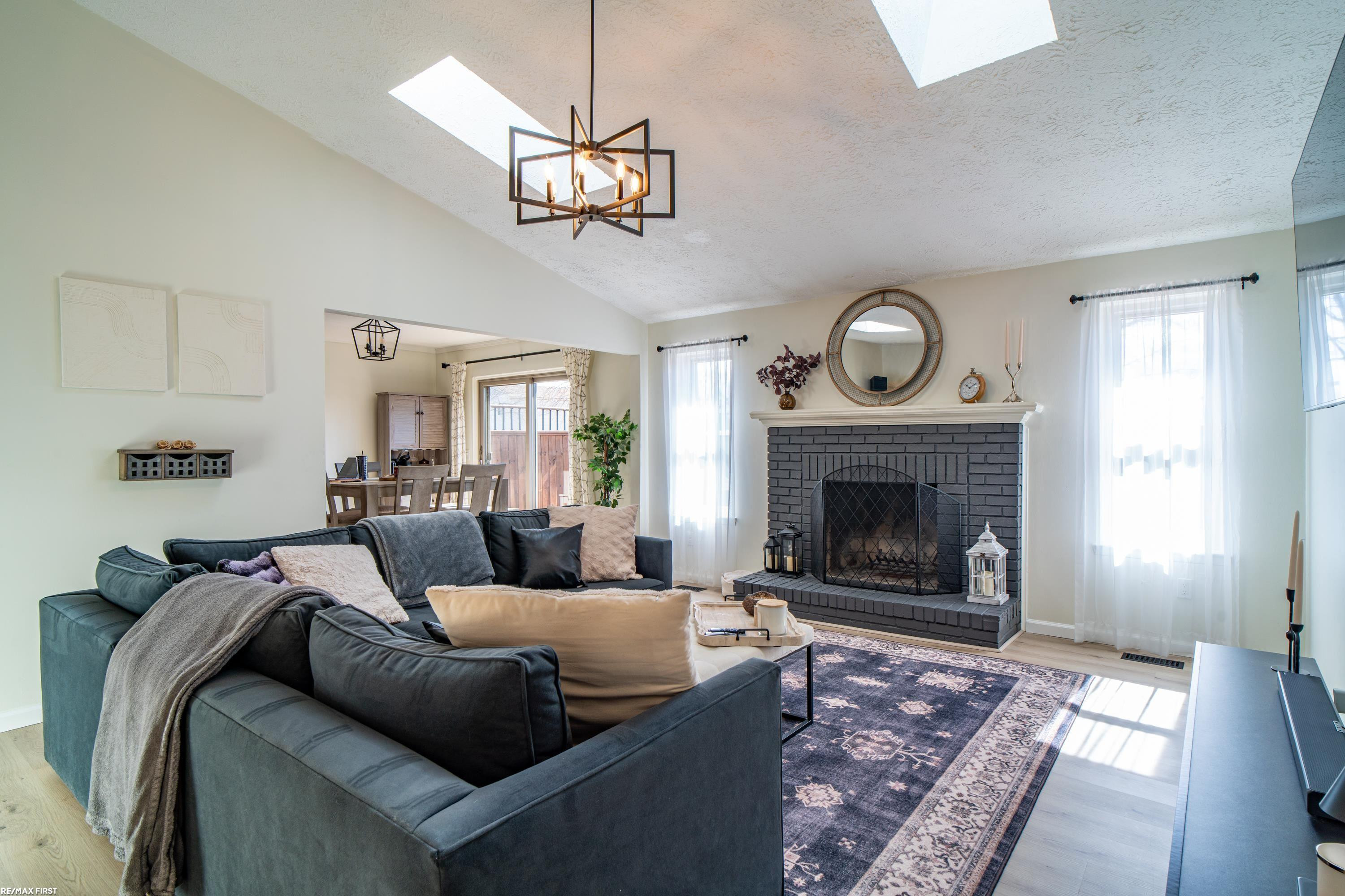 46788 Peach Grove Avenue, Macomb, MI 48044 — Photo 12