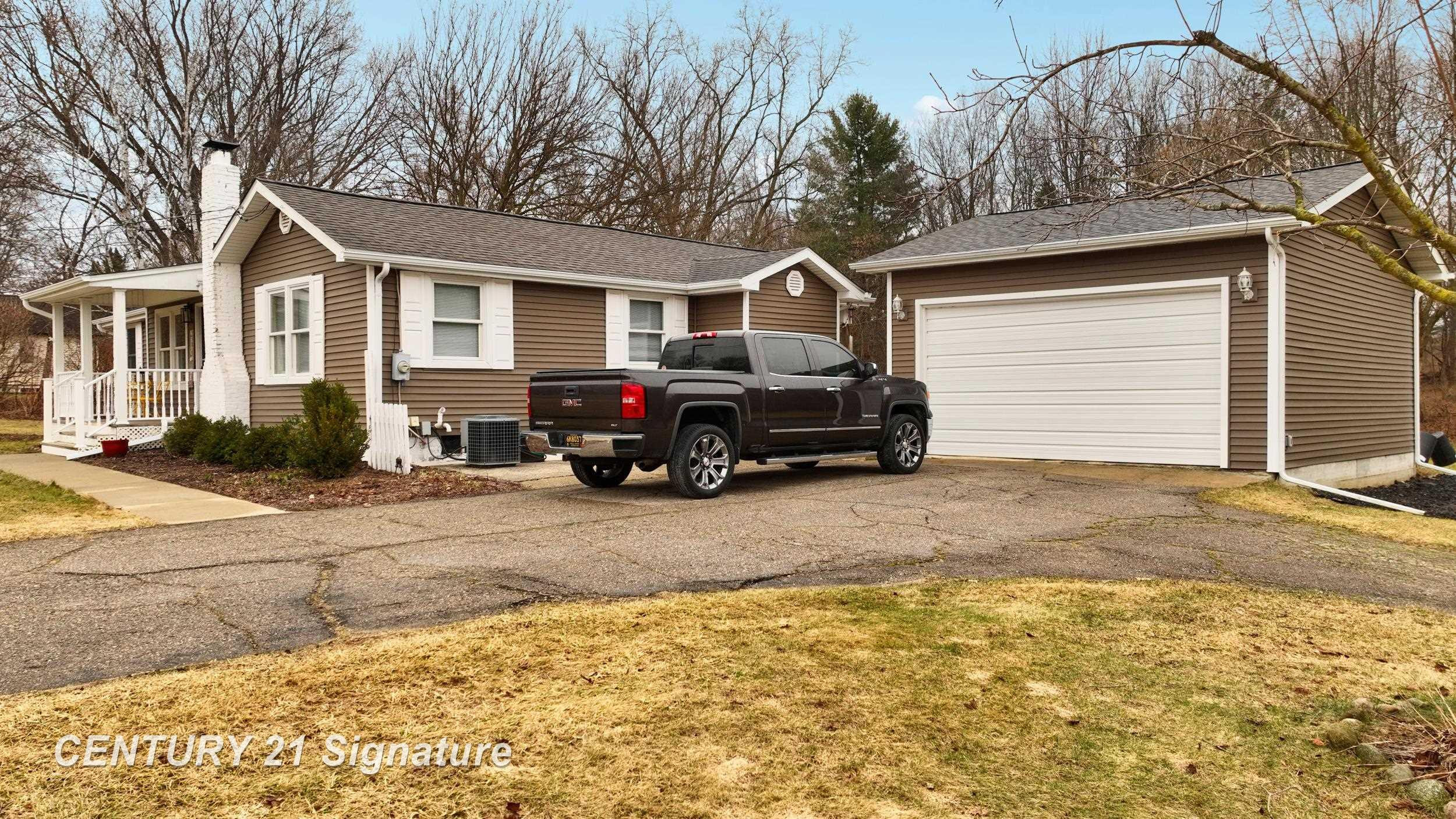 9085 Coldwater Road, Flushing, MI 48433 — Photo 4