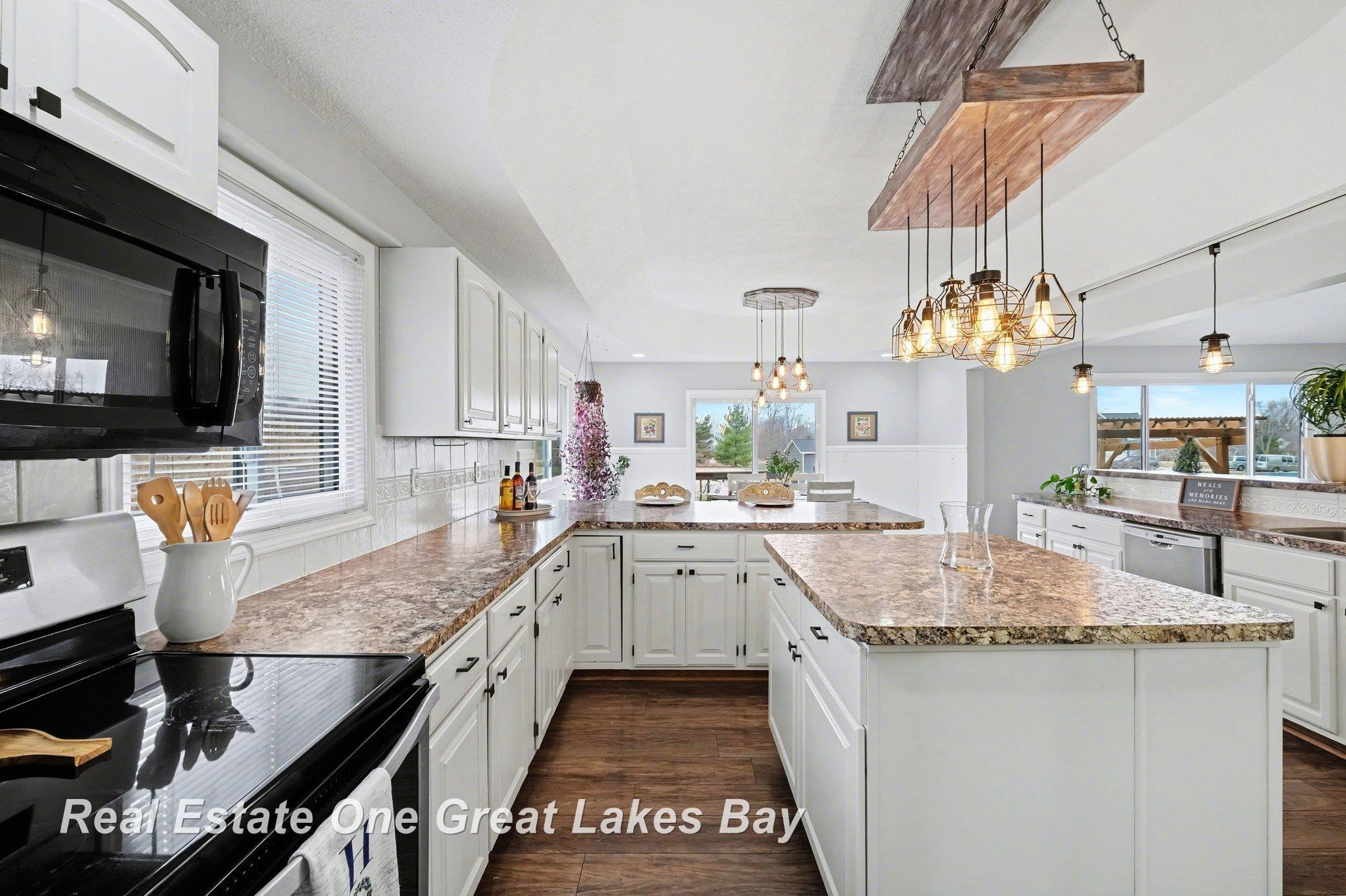 2024 Montague Road, Davison, MI 48423 — Photo 12