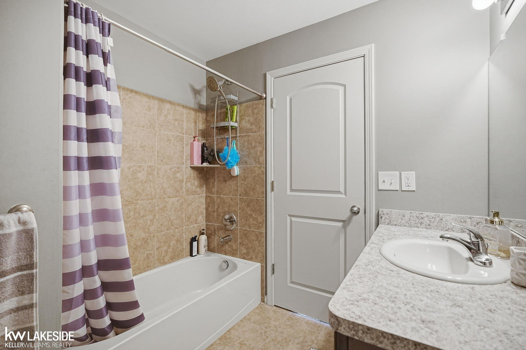 21972 Aberdeen Drive, Macomb, MI 48042 — Photo 30