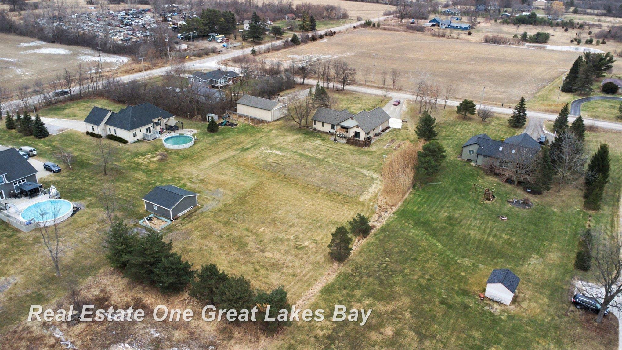 2024 Montague Road, Davison, MI 48423 — Photo 32
