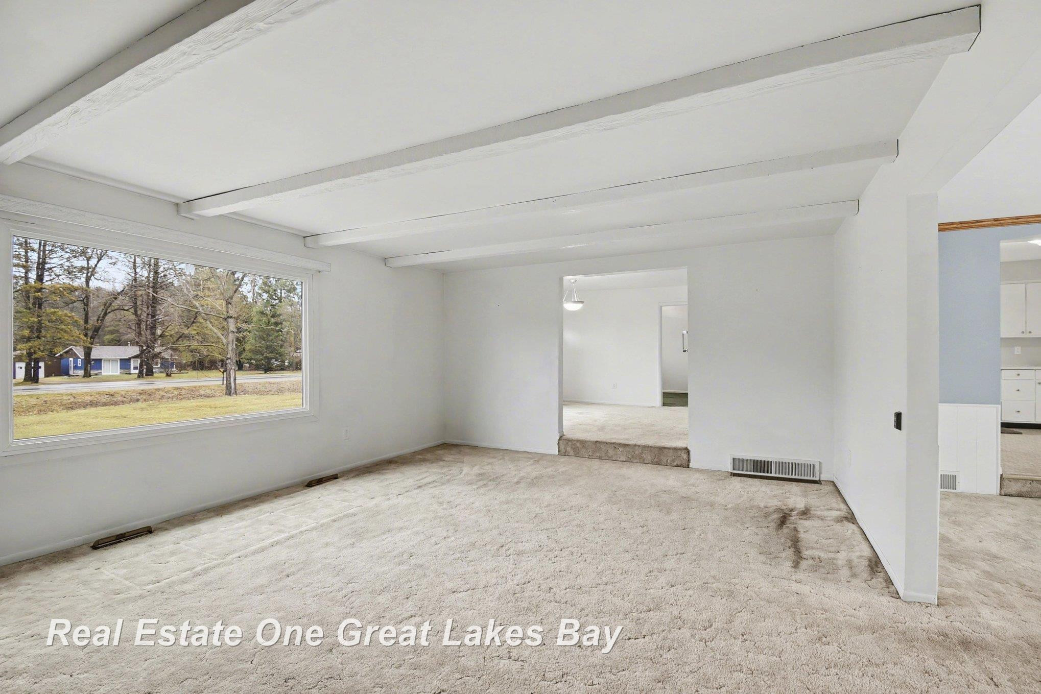 2750 E Deckerville Road, Caro, MI 48723 — Photo 6