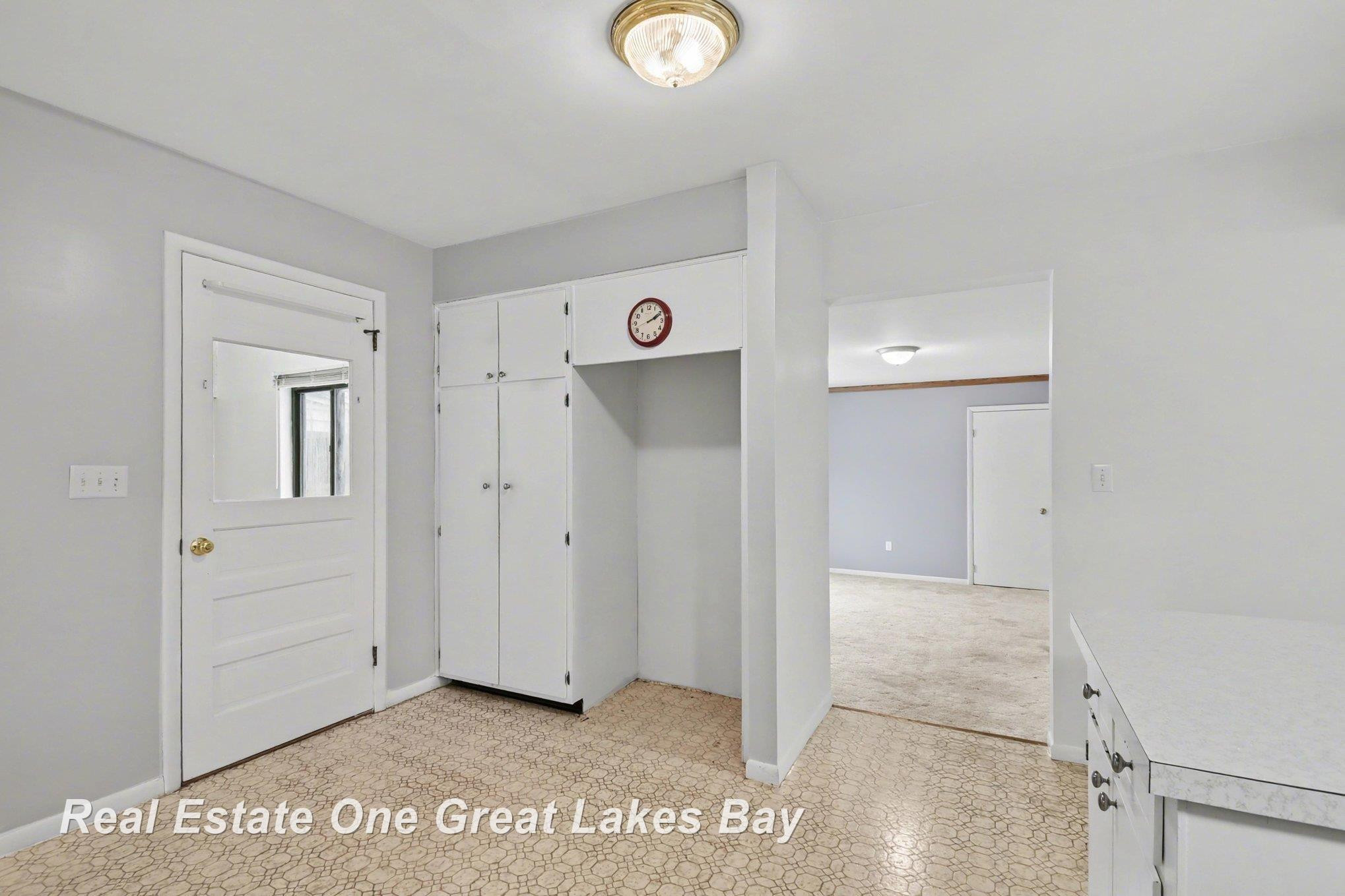 2750 E Deckerville Road, Caro, MI 48723 — Photo 10