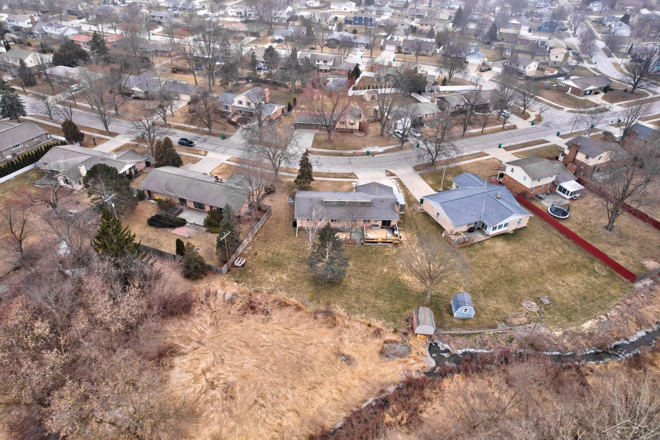 3400 Fairway Drive, Bay City, MI 48706 — Photo 39