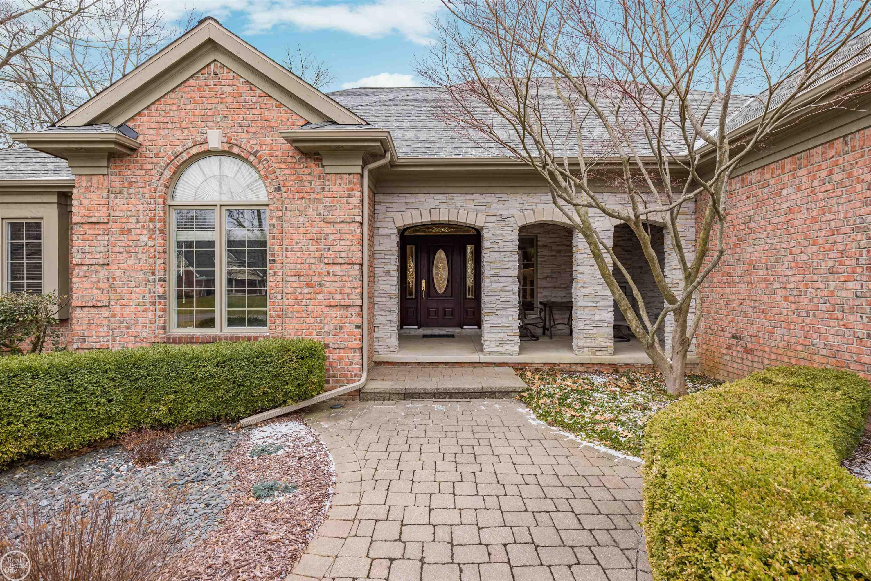 157 Great Pines Drive, Oxford, MI 48371 — Photo 2