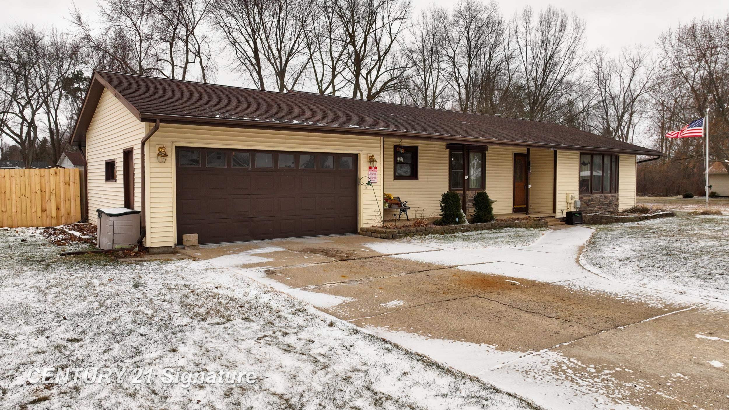 2864 Briarwood Drive, Saginaw, MI 48601 — Photo 3