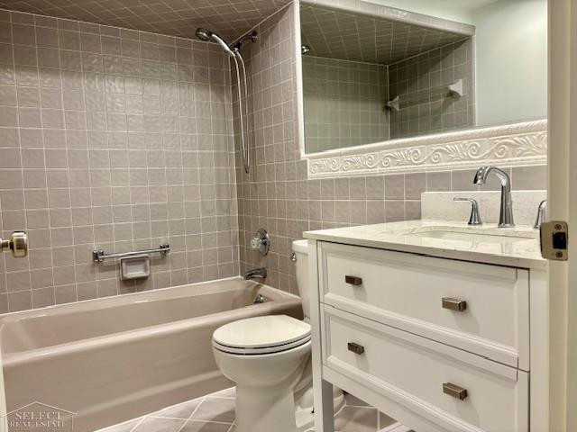 19710 W 13 Mile Road, 111, Beverly Hills, MI 48025 — Photo 12