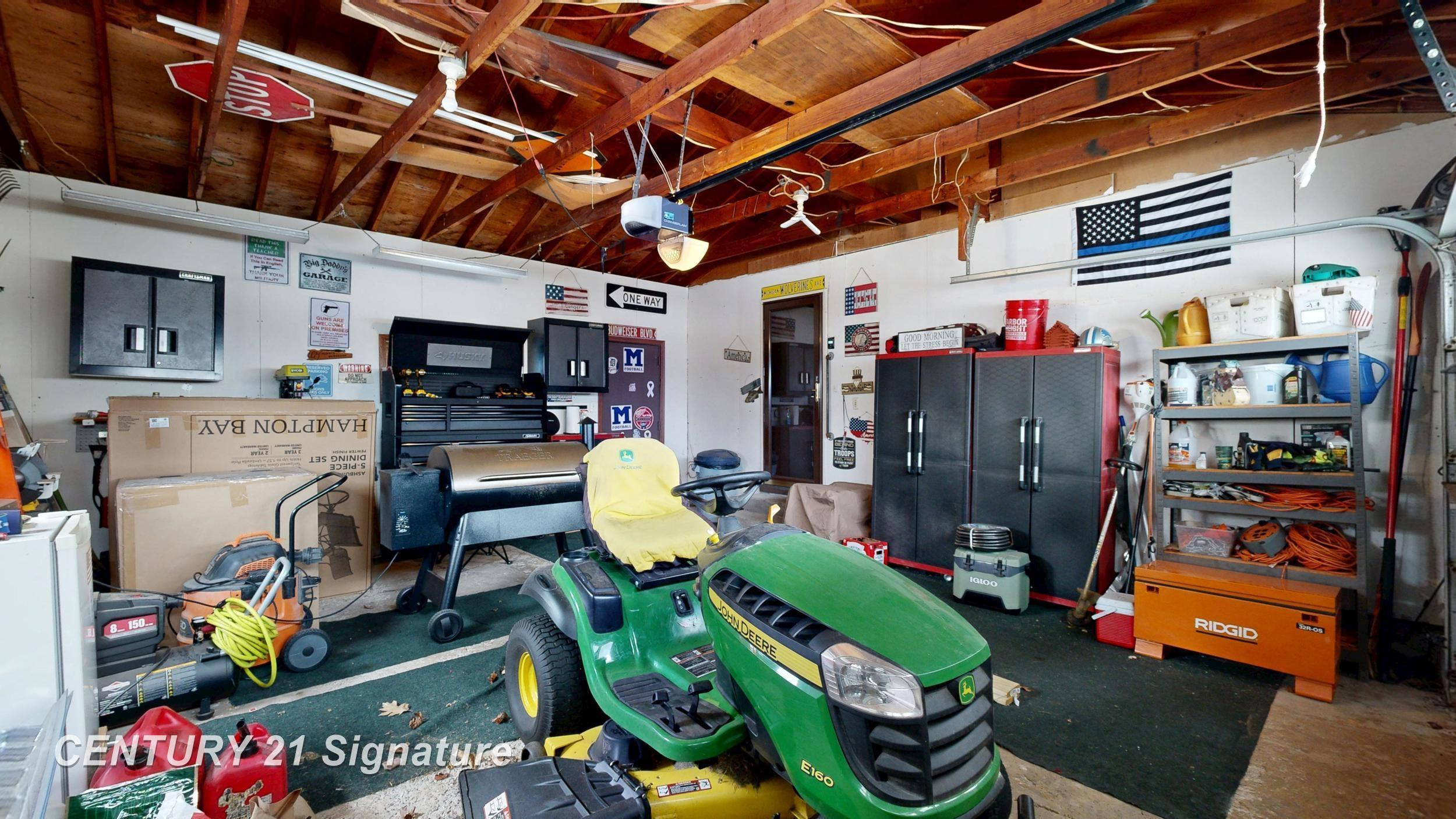 2864 Briarwood Drive, Saginaw, MI 48601 — Photo 31