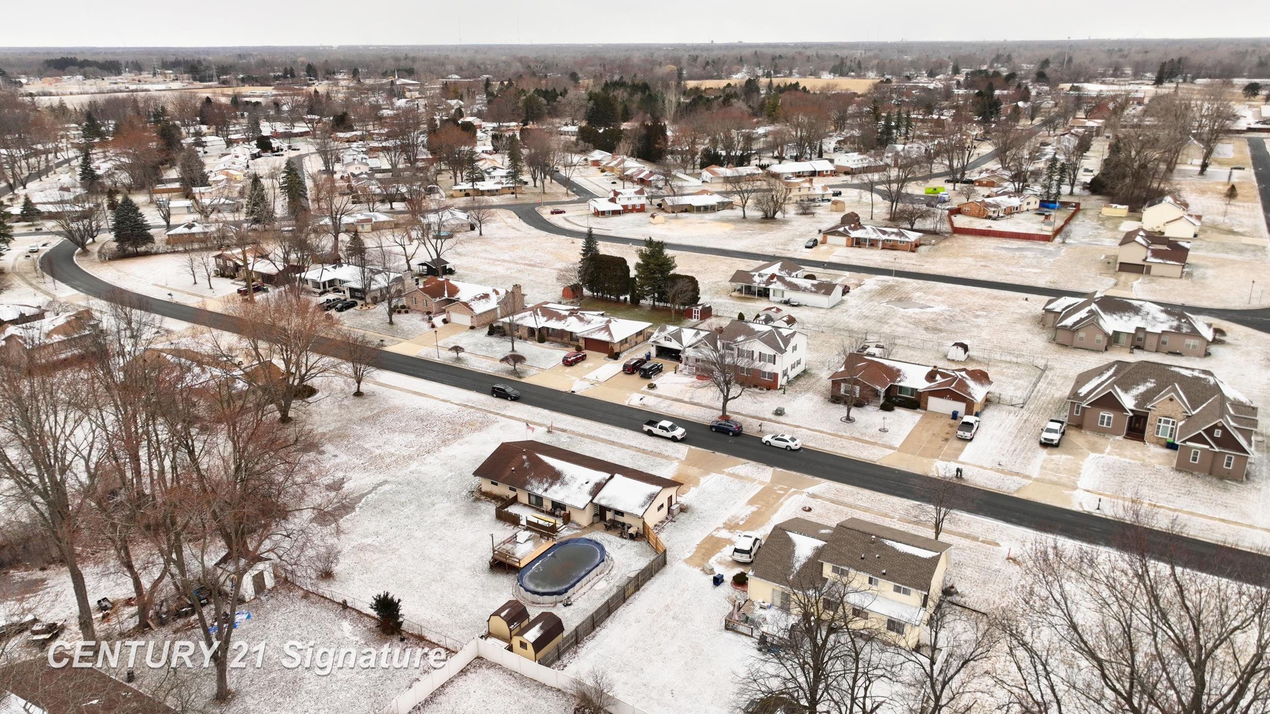 2864 Briarwood Drive, Saginaw, MI 48601 — Photo 42
