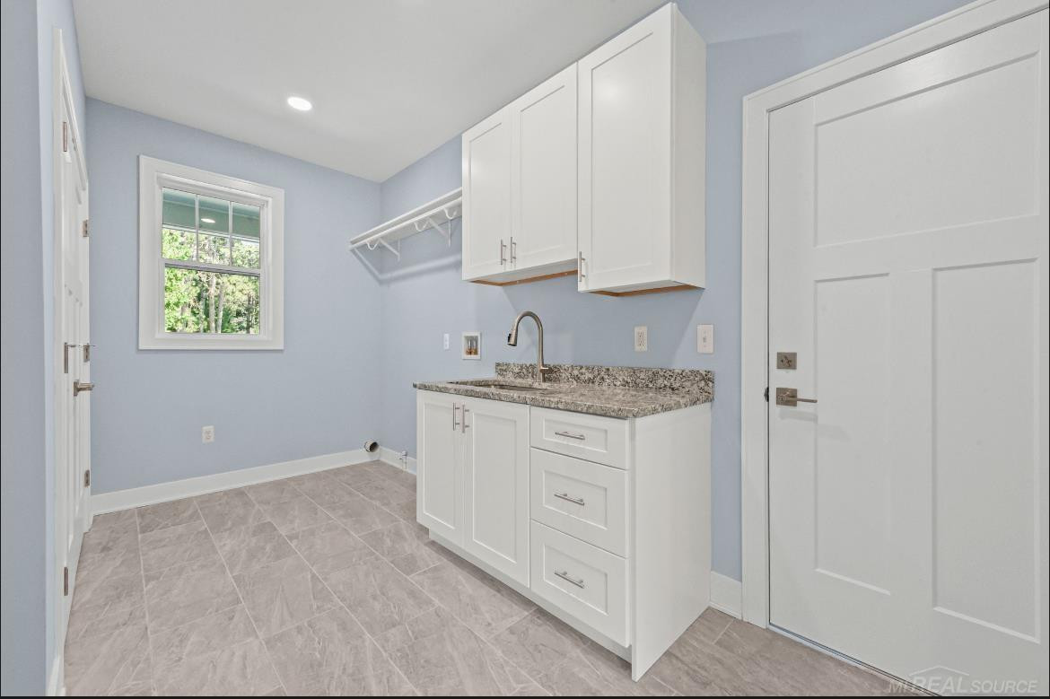 3200 Weidemann Drive, Clarkston, MI 48348 — Photo 17