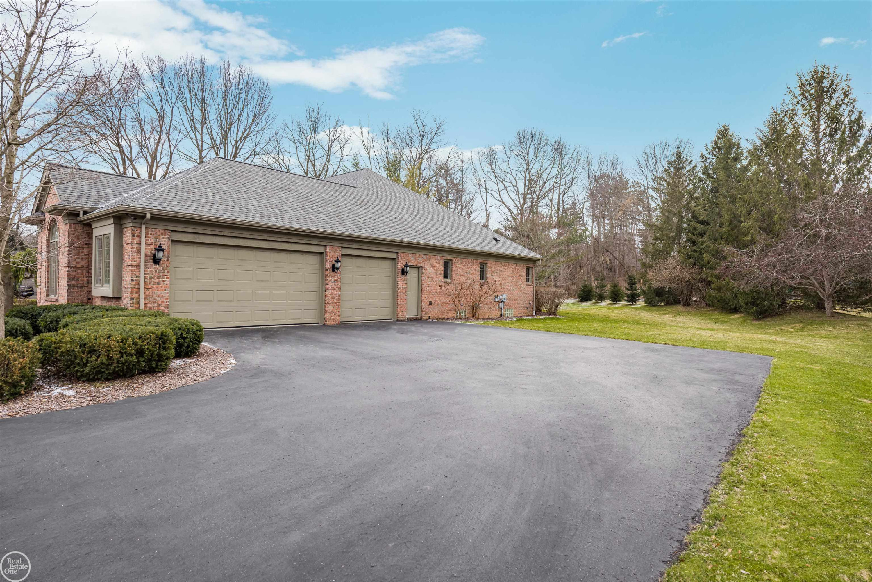 157 Great Pines Drive, Oxford, MI 48371 — Photo 70