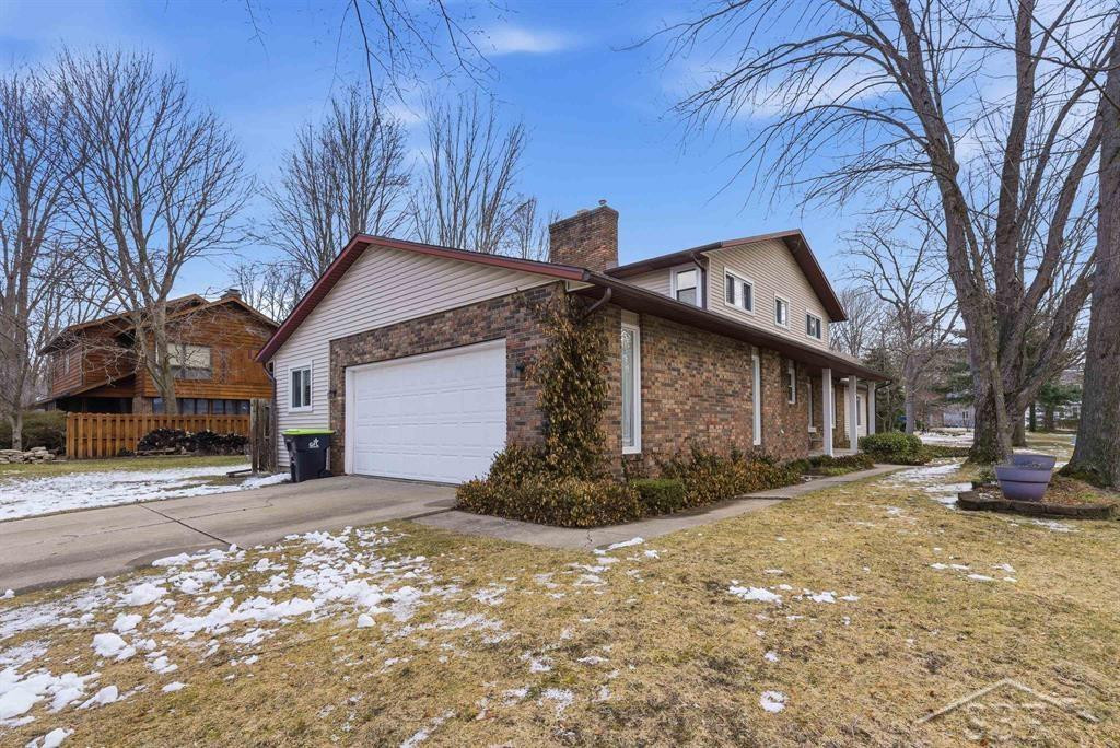 2308 Longfellow Lane, Midland, MI 48640 — Photo 3