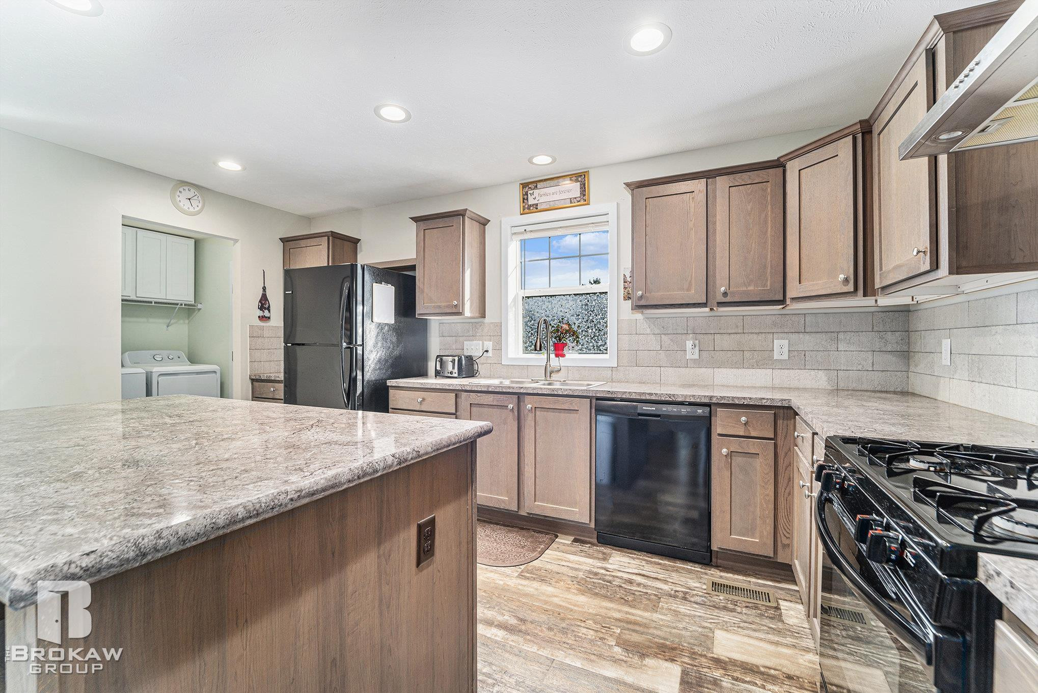 4649 Butternut Street, Clarkston, MI 48348 — Photo 7