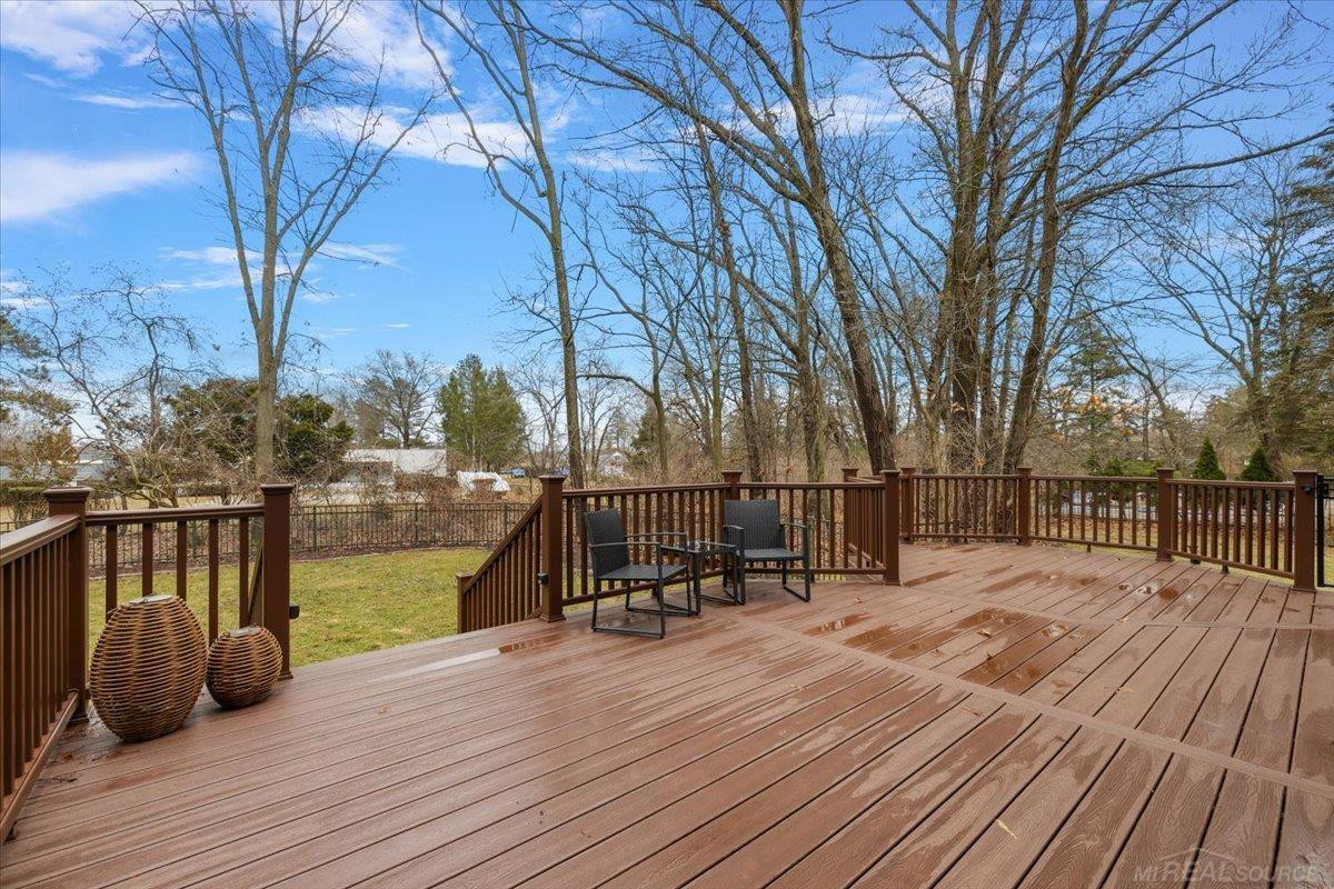 2757 W Bloomfield Oaks Drive, West Bloomfield, MI 48324 — Photo 7